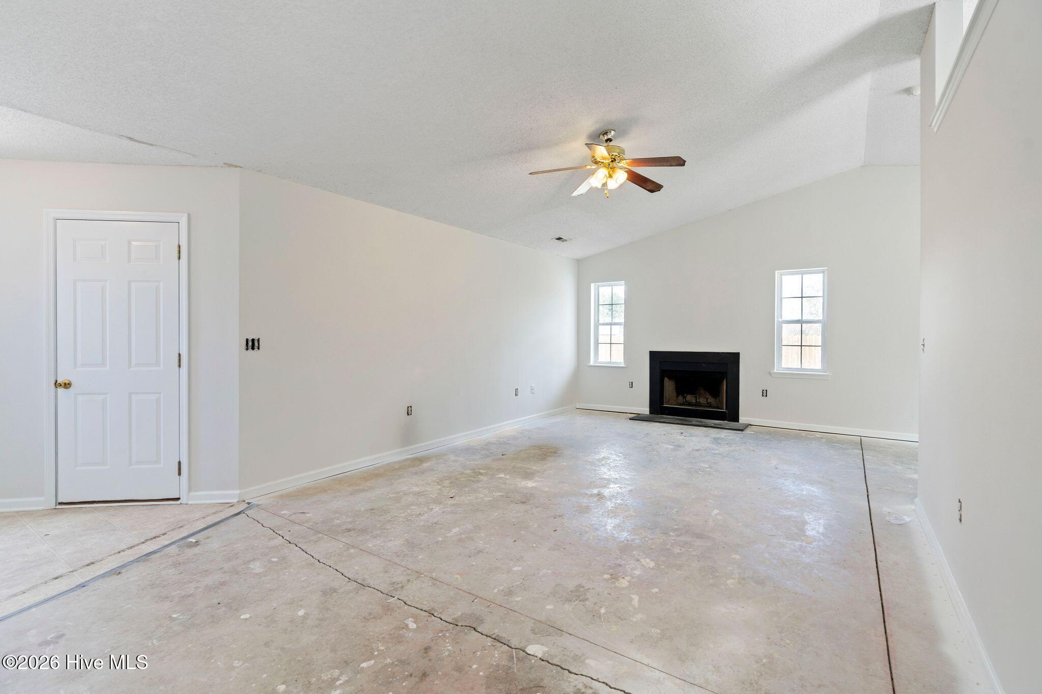 205 Concord Lane Property Photo 11