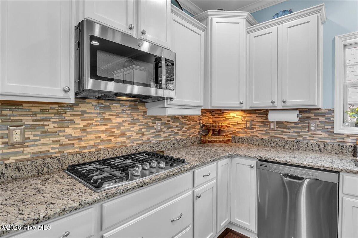 7812 Bonfire Drive Property Photo 13