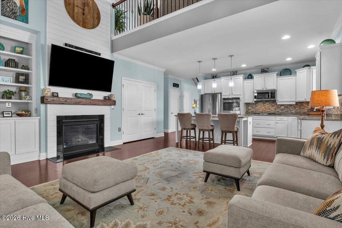 7812 Bonfire Drive Property Photo 16