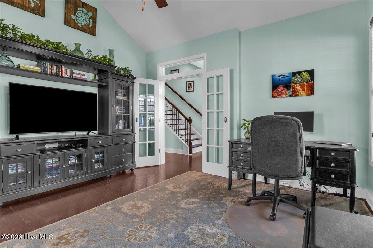 7812 Bonfire Drive Property Photo 29