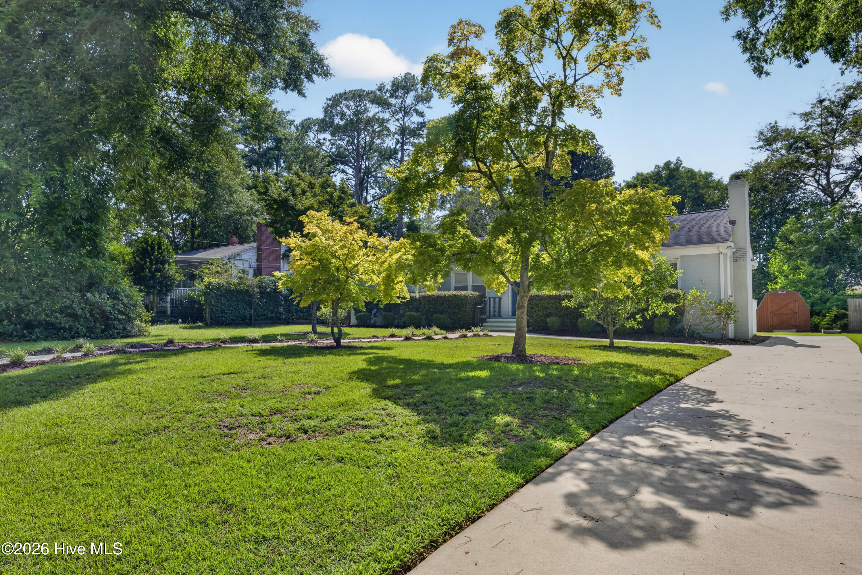 308 Wayne Drive Property Photo 3