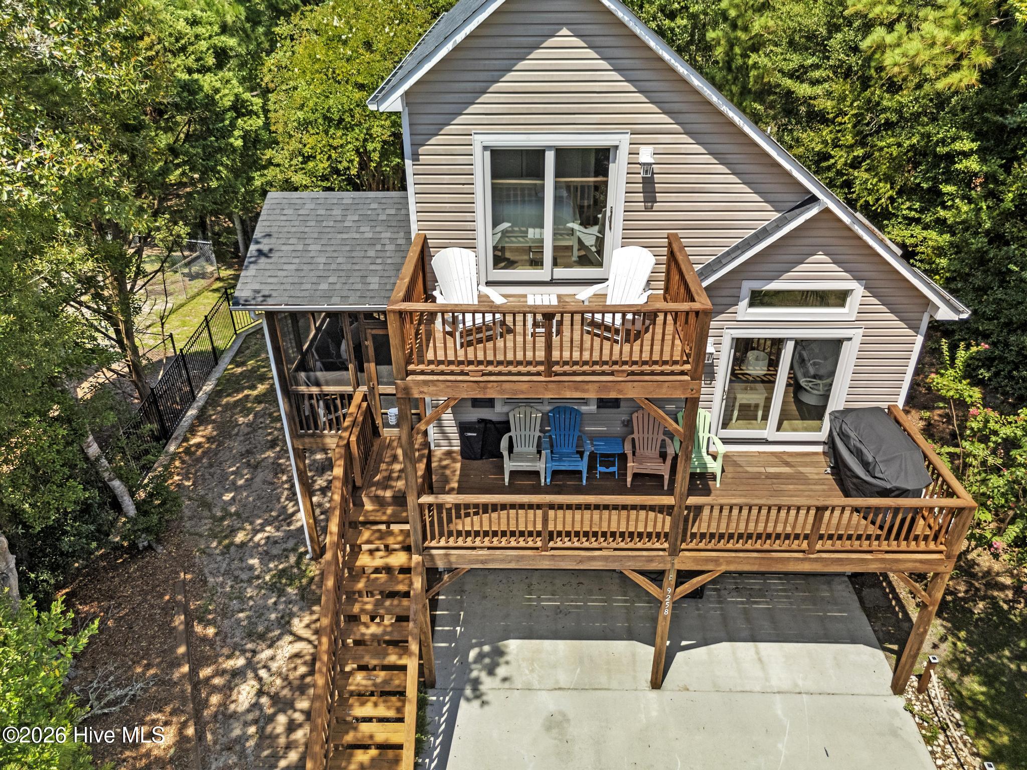 9258 Osprey Ridge Drive Property Photo 3