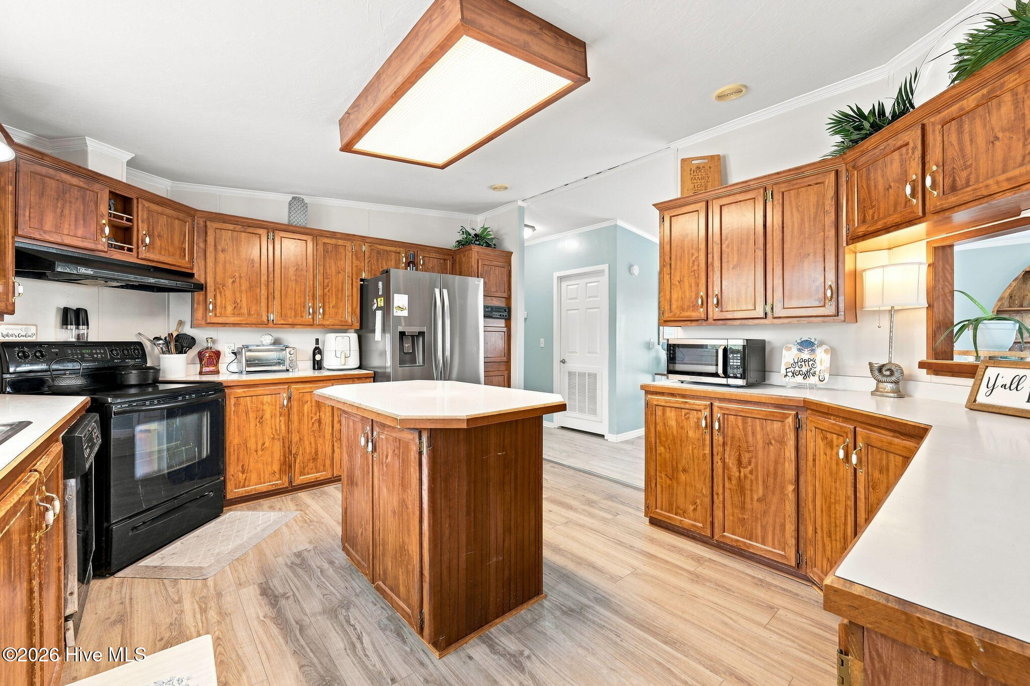 211 D Drive Property Photo 13