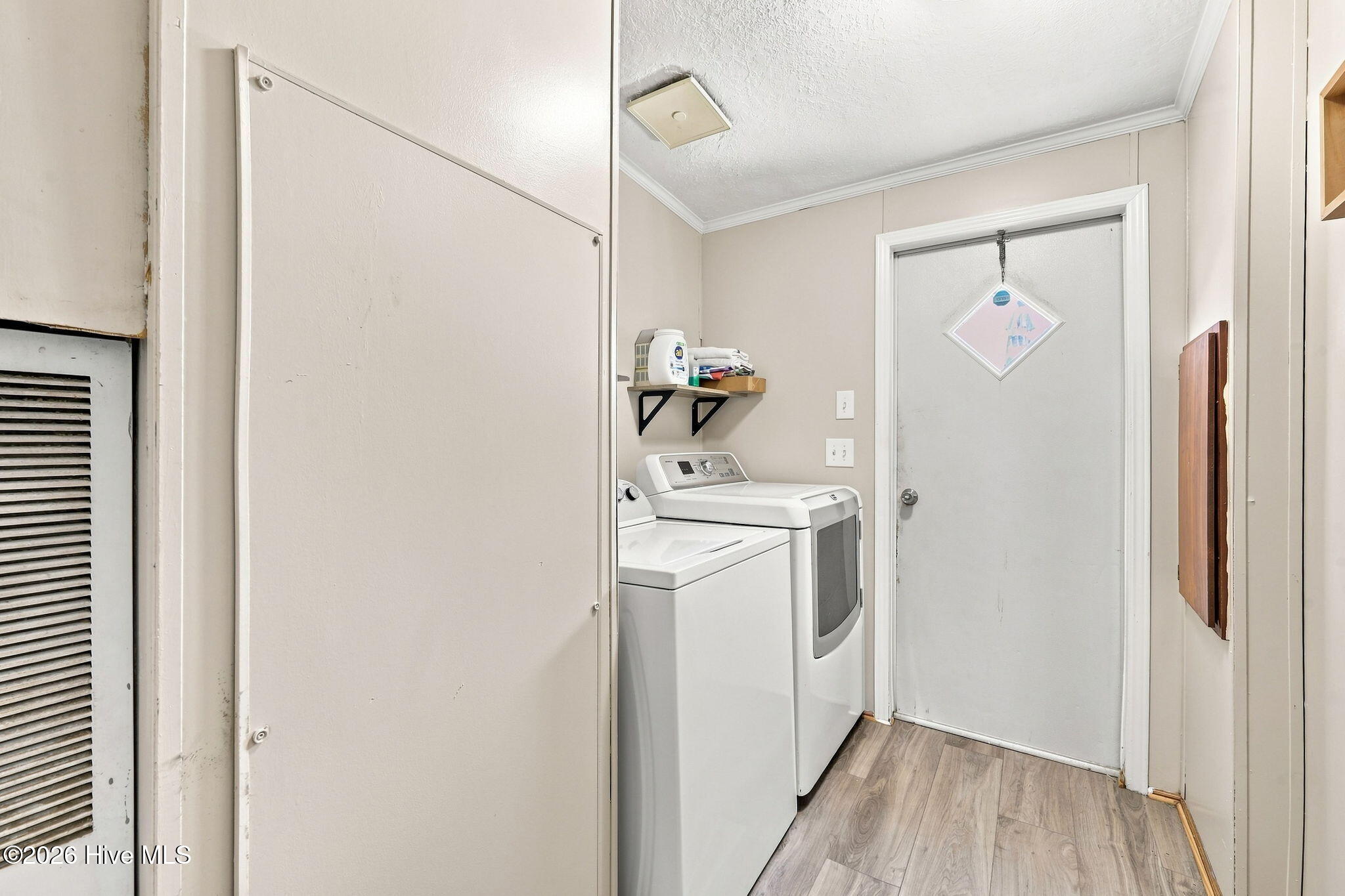 211 D Drive Property Photo 24