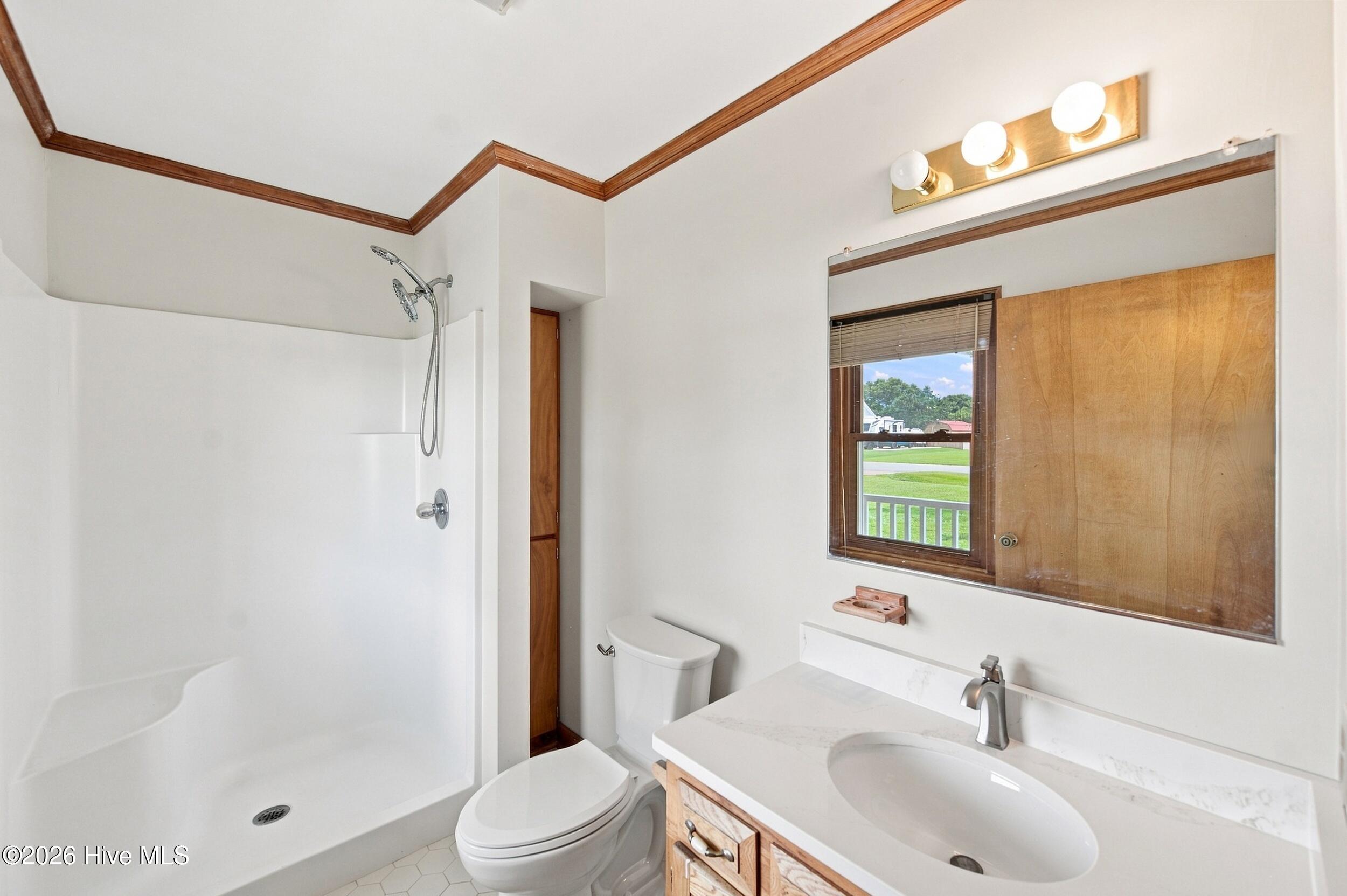 702 Everett Drive Property Photo 16