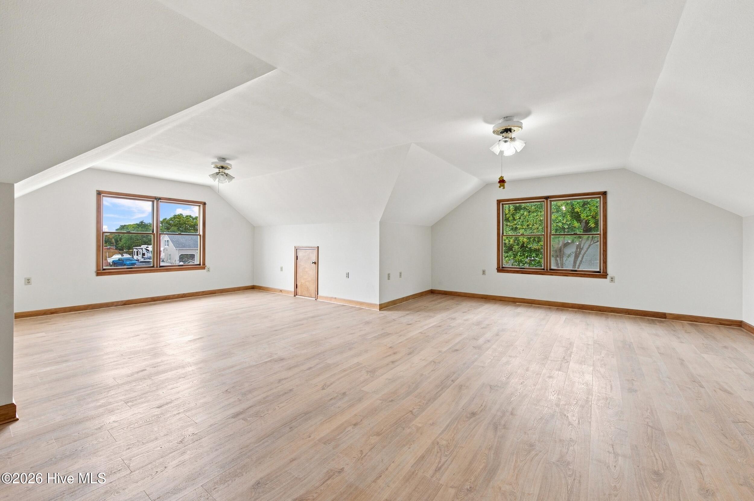702 Everett Drive Property Photo 39
