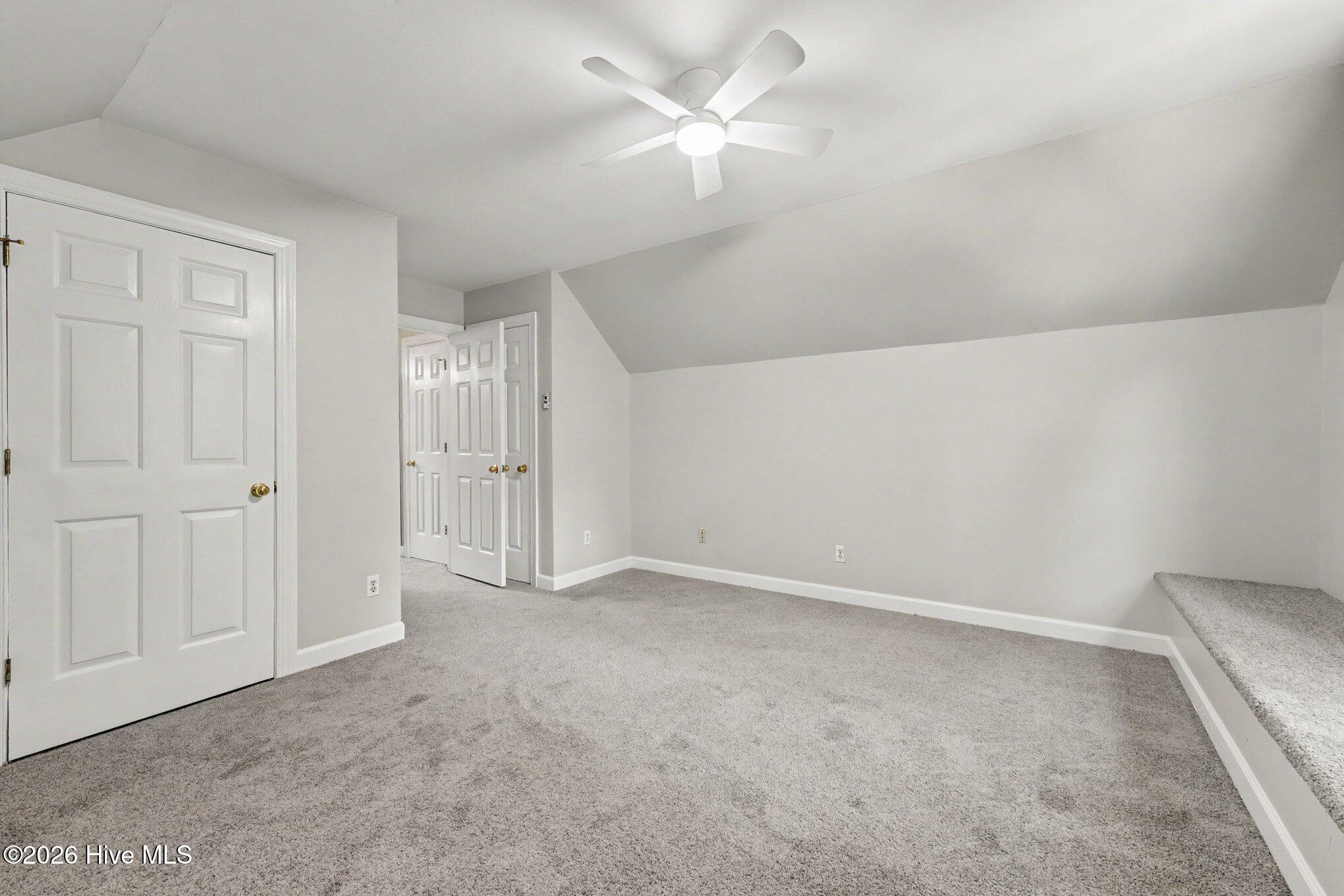 2112 Burnside Drive Nw Property Photo 26