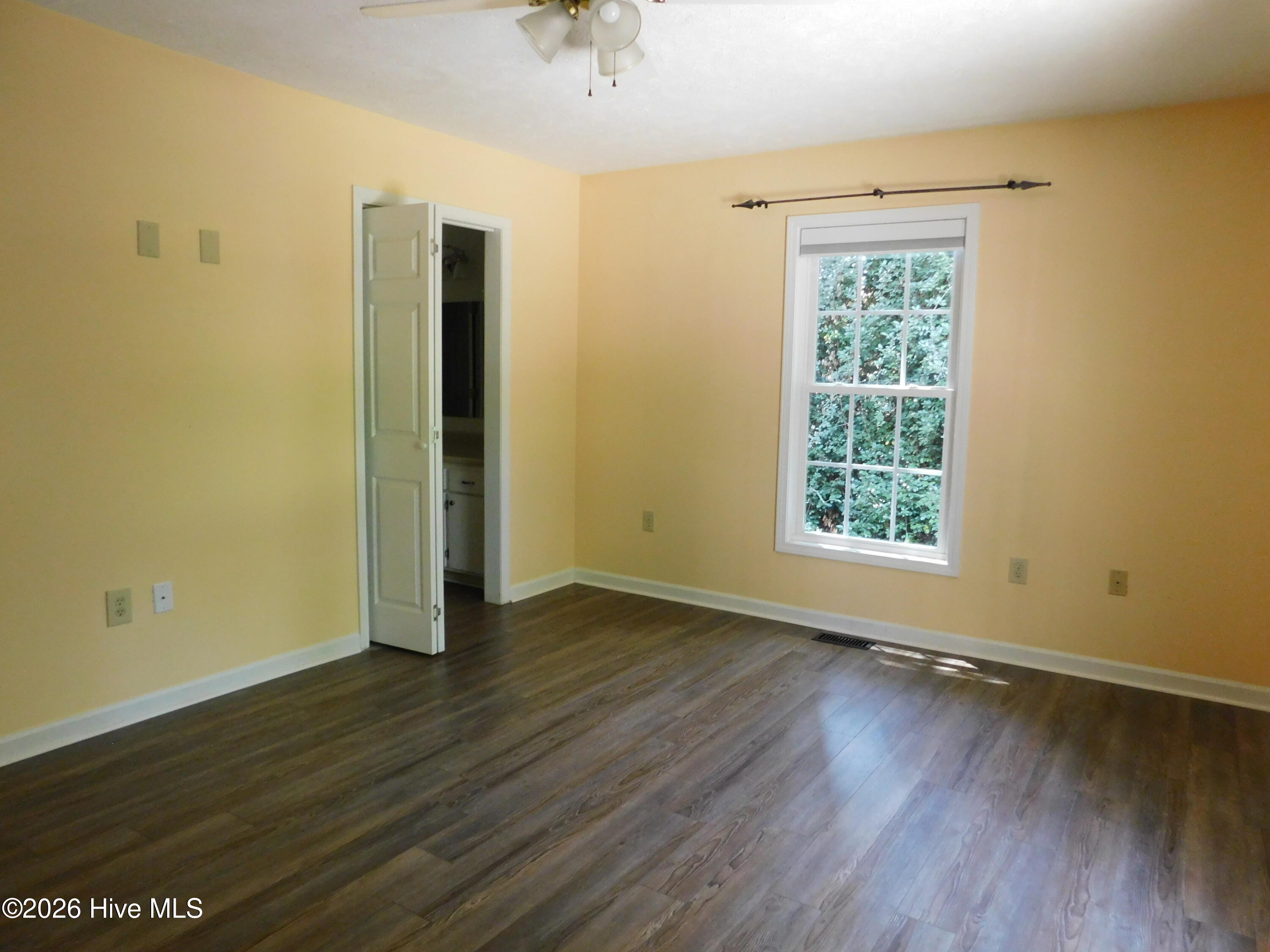 12621 Cotton Drive Property Photo 6