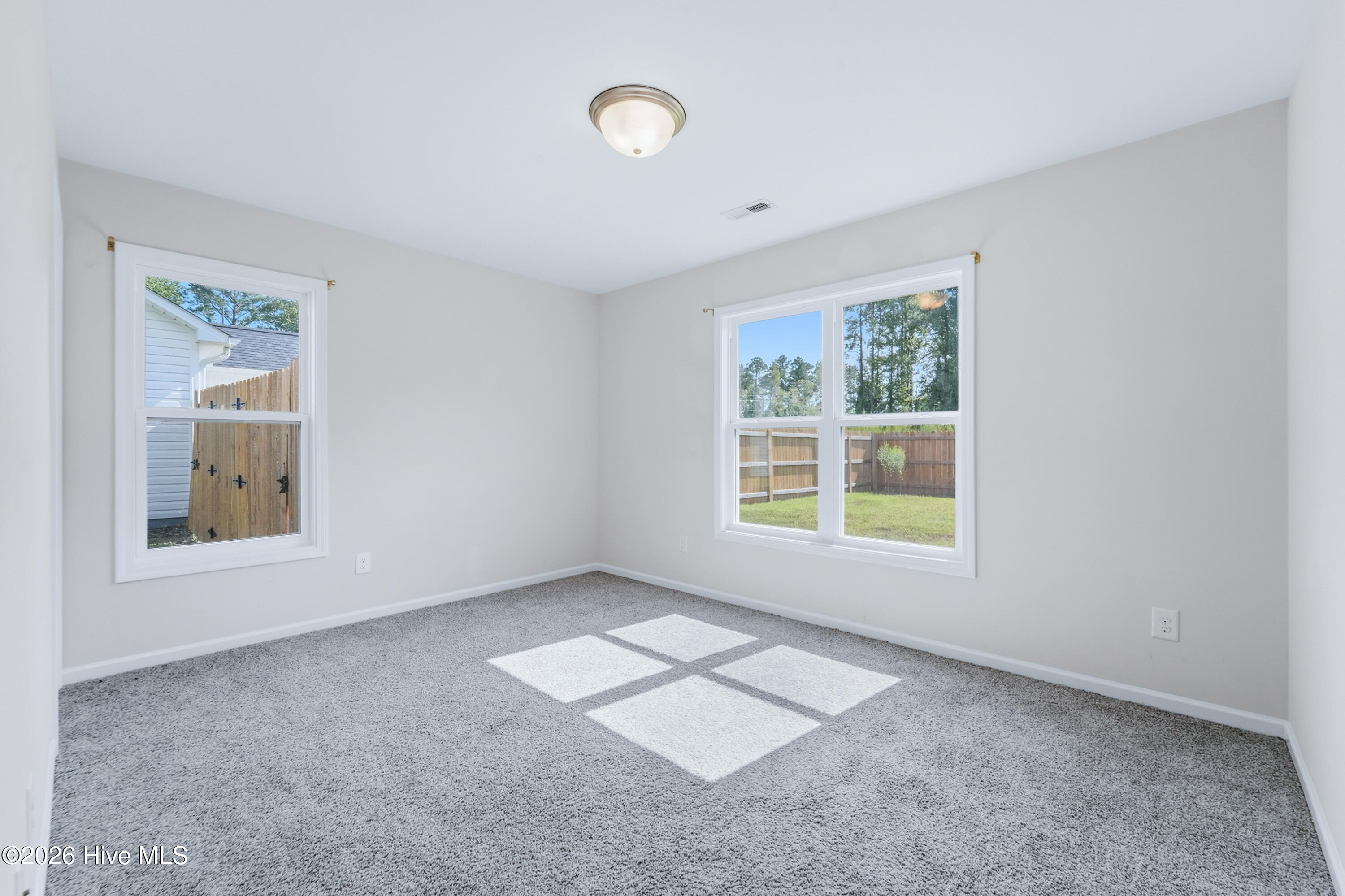 95 Robertson Lane Property Photo 26