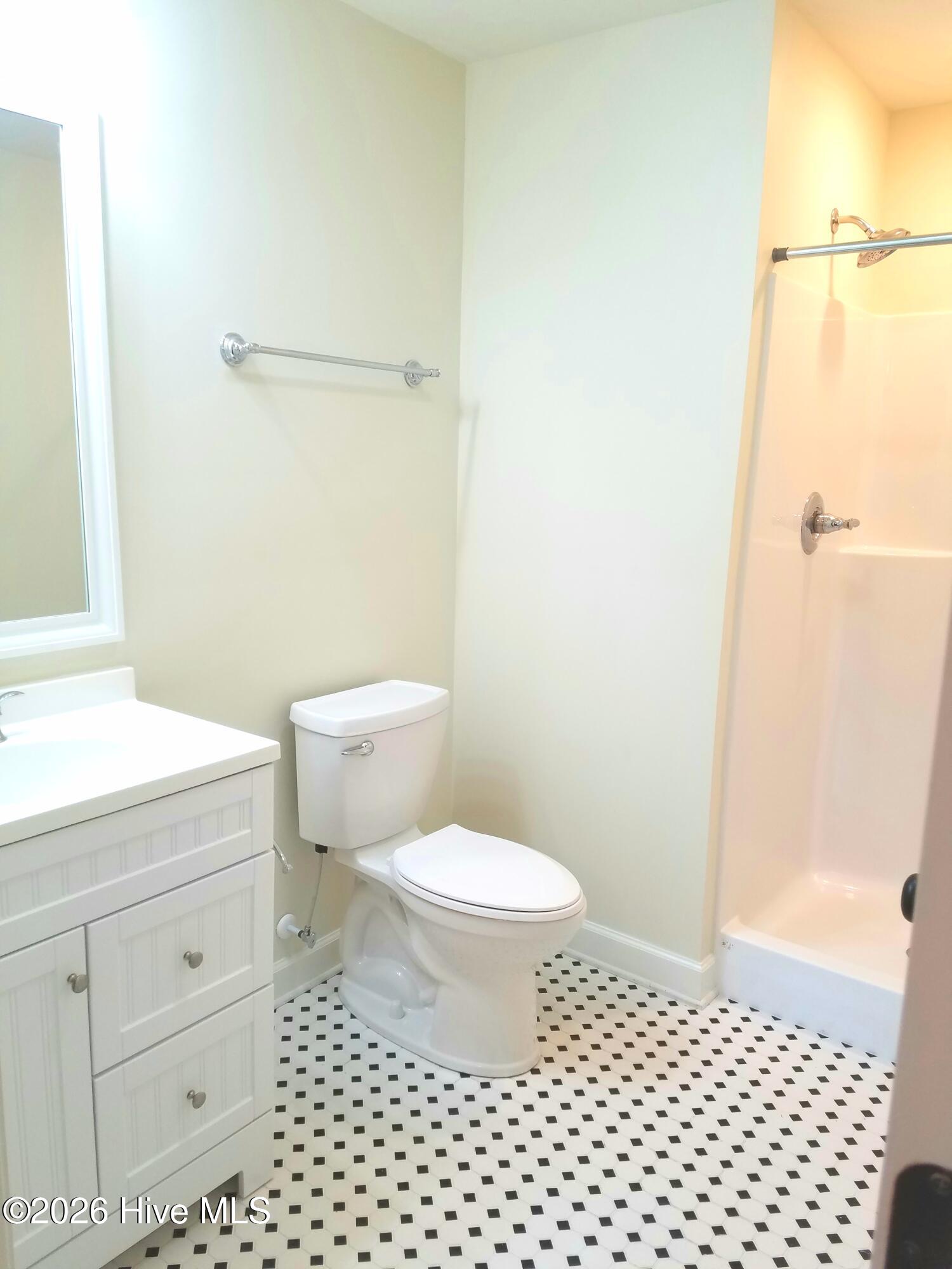 5006 Pine Needle Drive A Property Photo 10