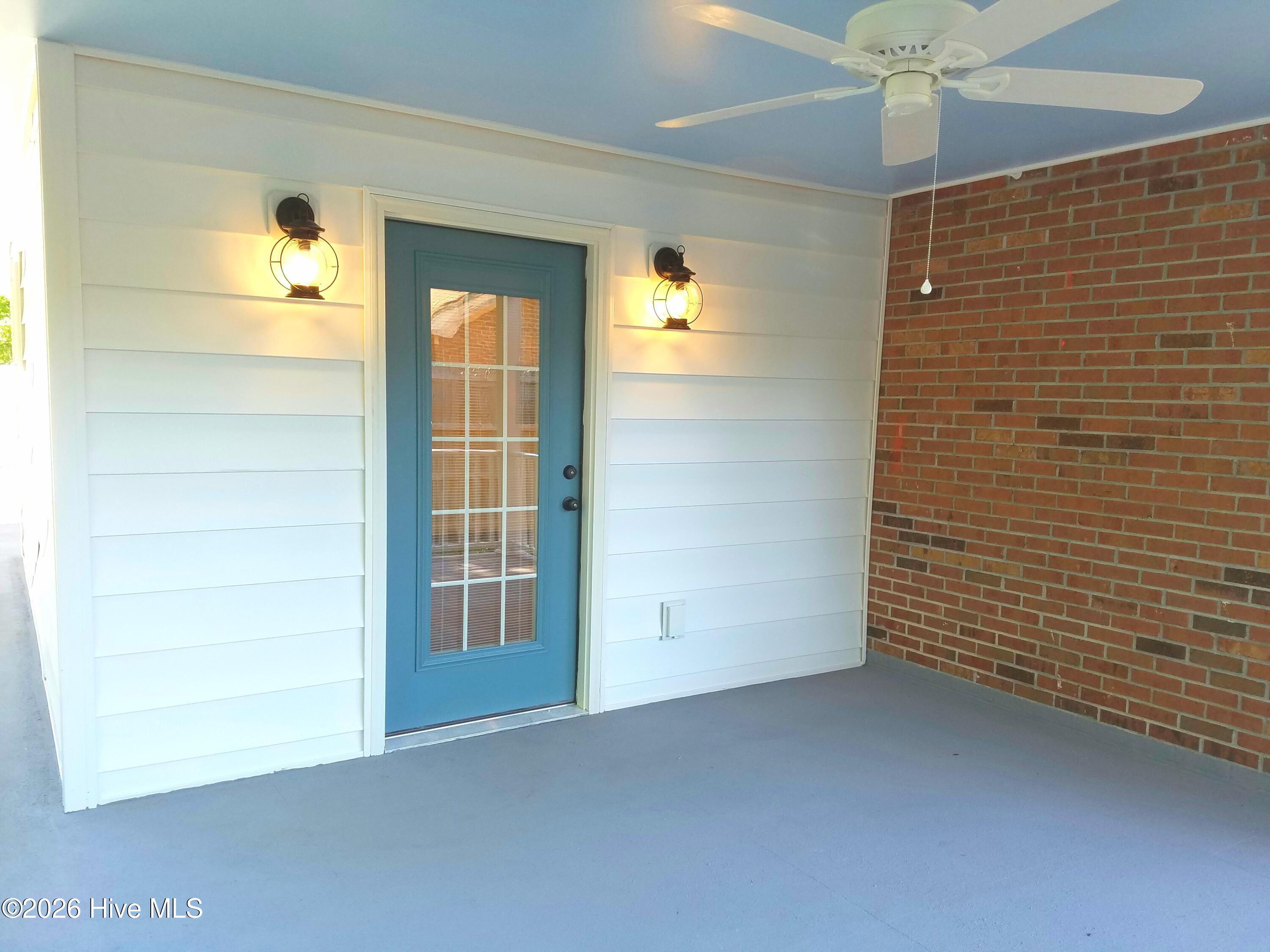5006 Pine Needle Drive A Property Photo 12