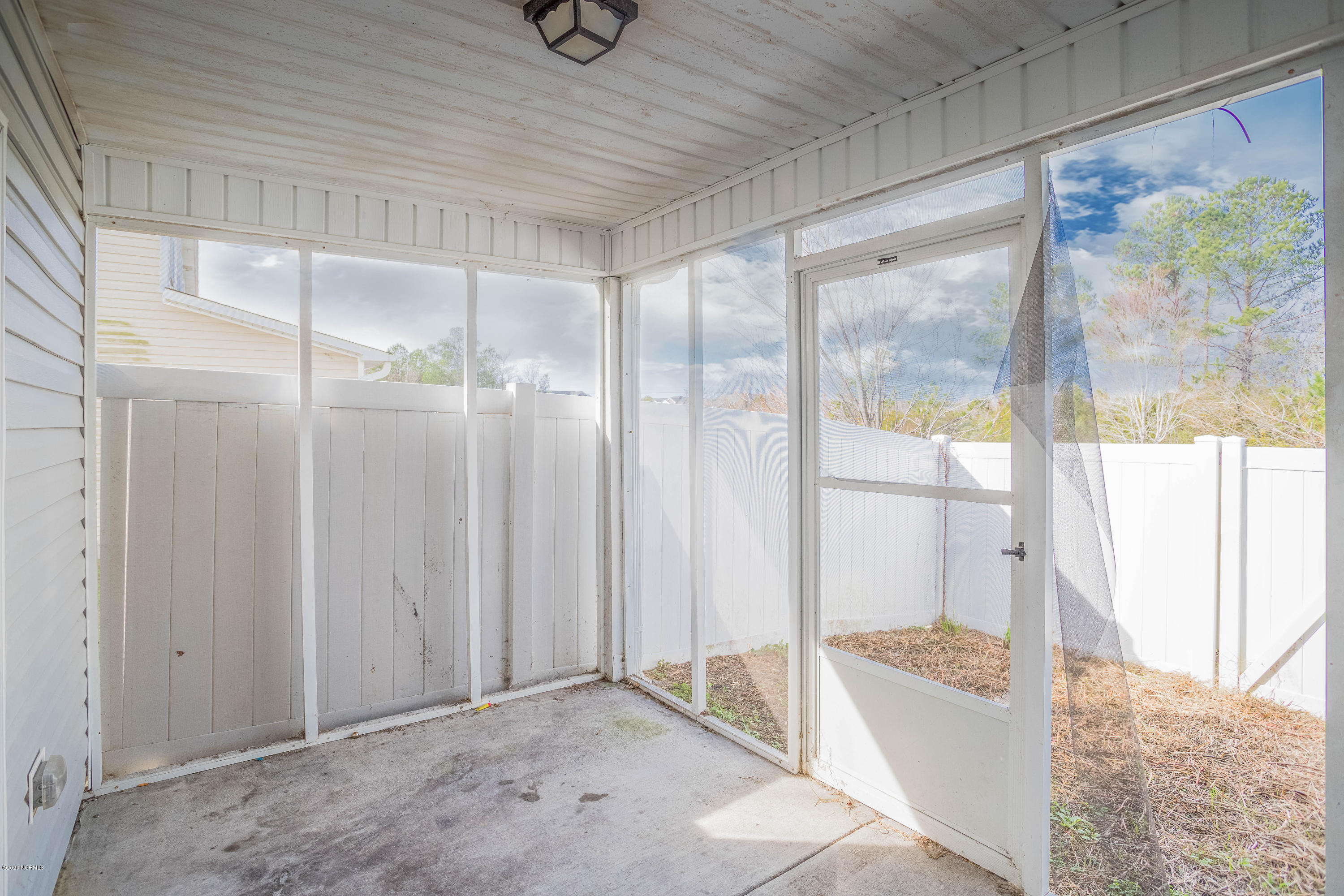 8010 Banister Loop Property Photo 20