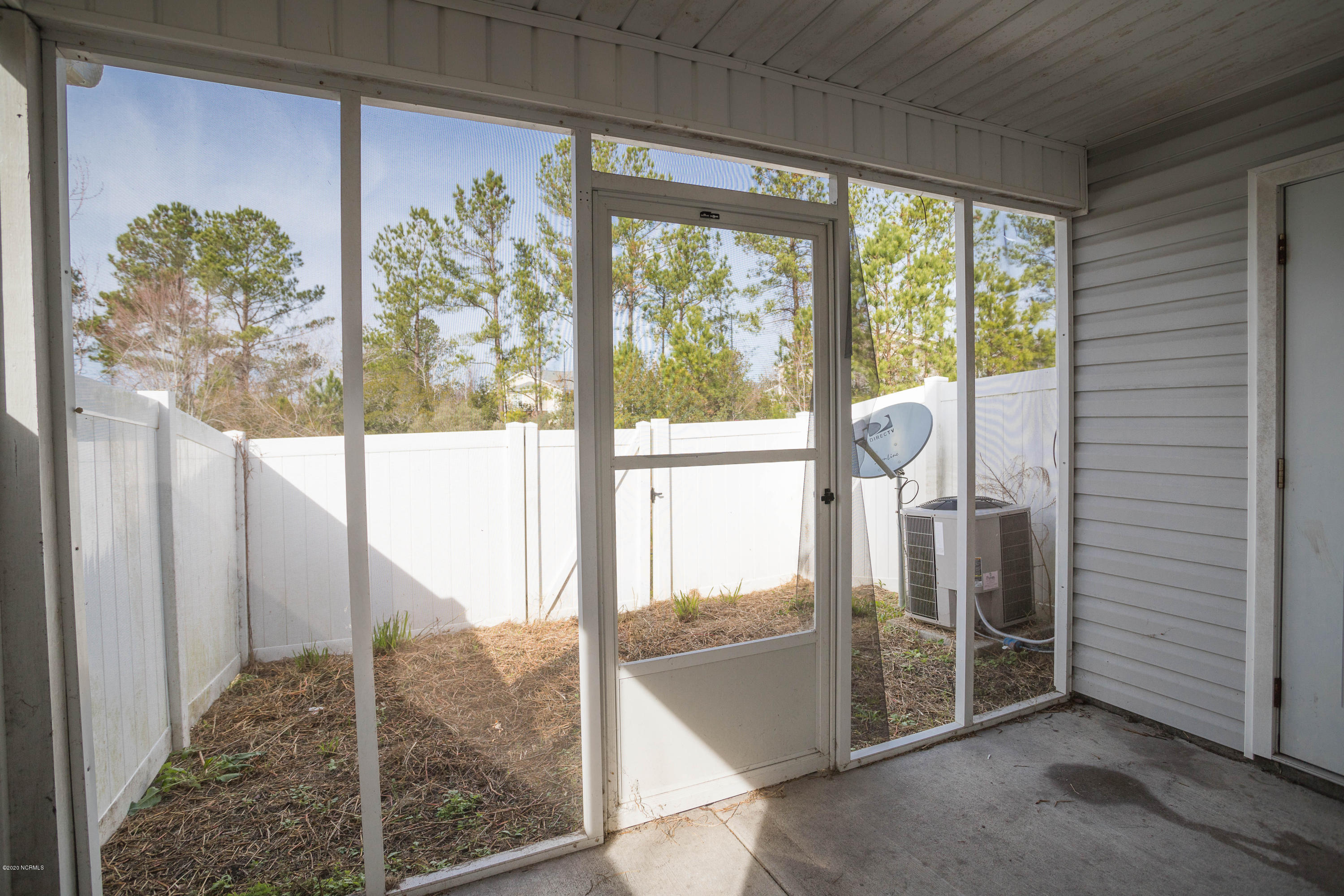 8010 Banister Loop Property Photo 21
