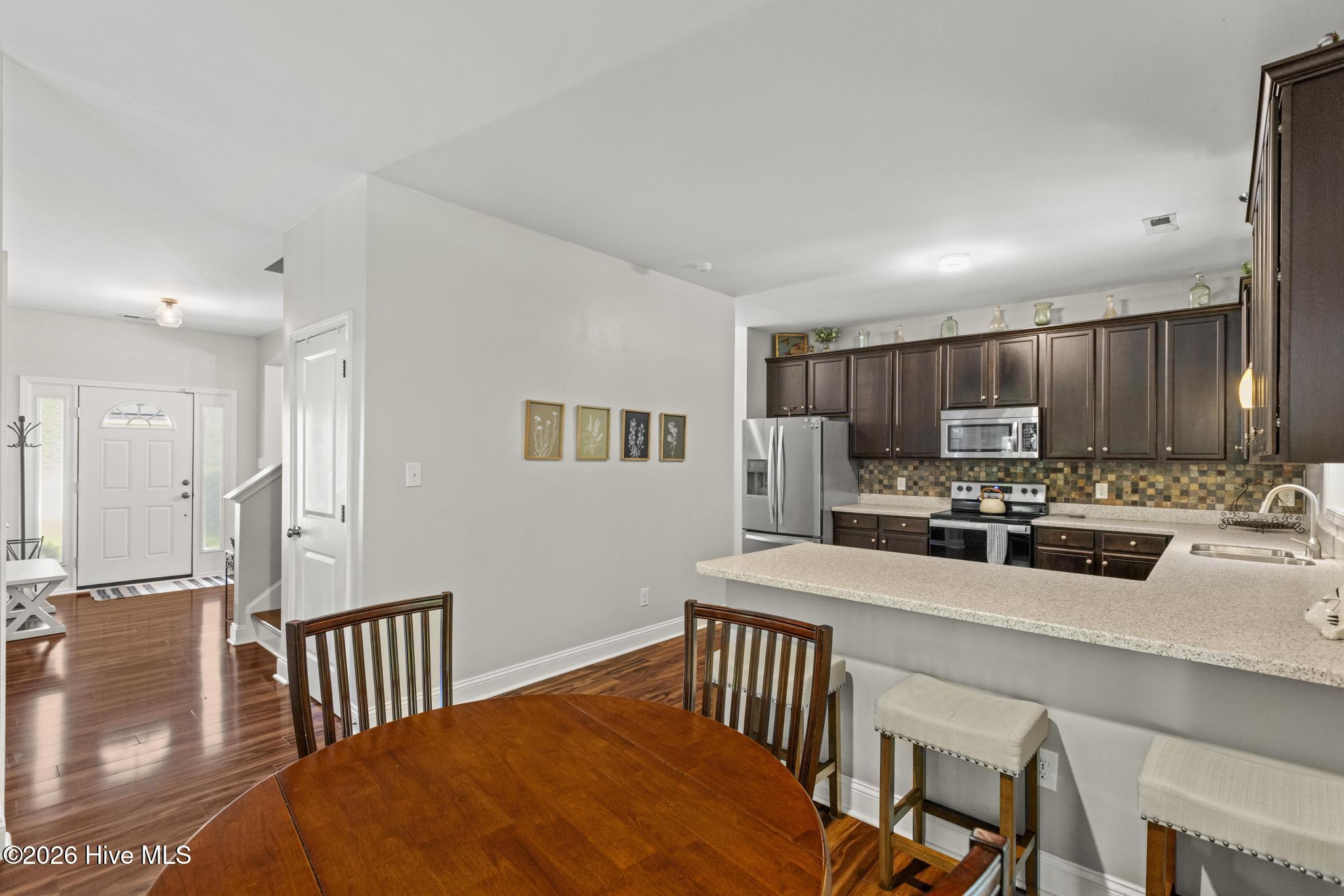 605 Weeping Willow Lane Property Photo 18