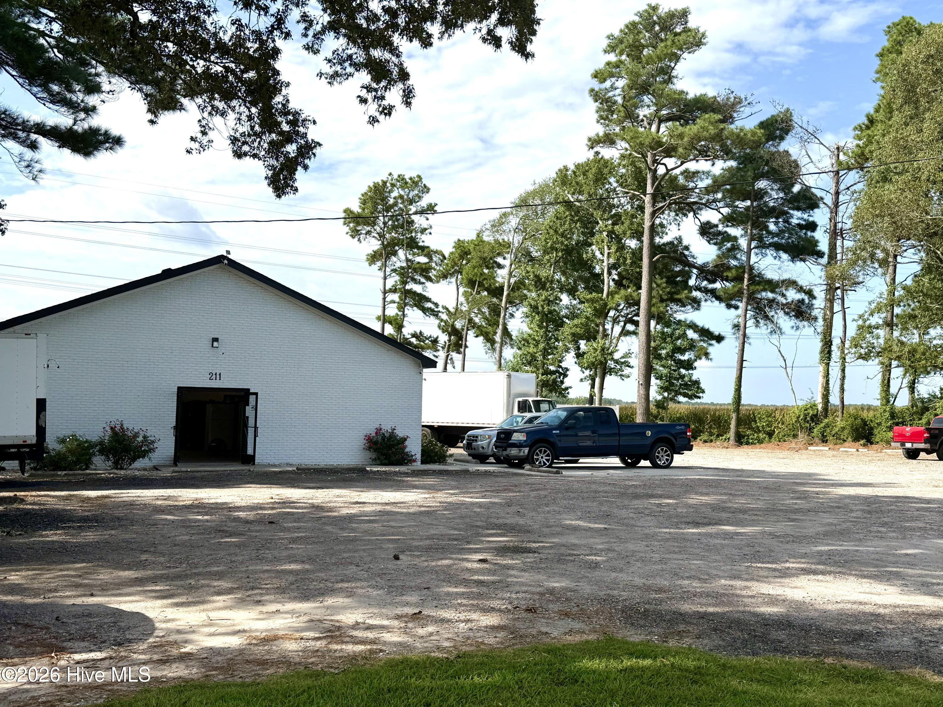 211 Shortcut Road Property Photo 3