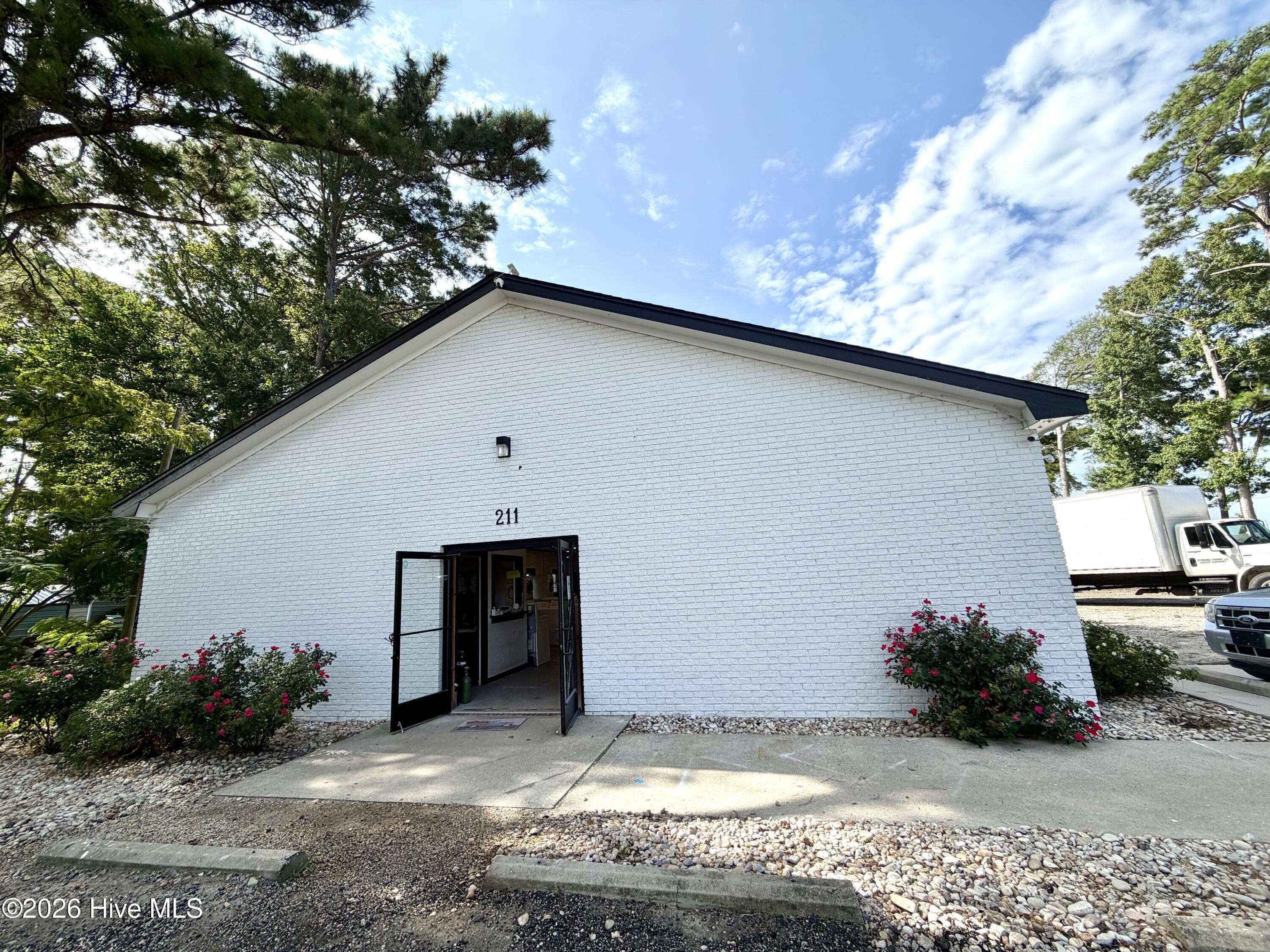 211 Shortcut Road Property Photo 4