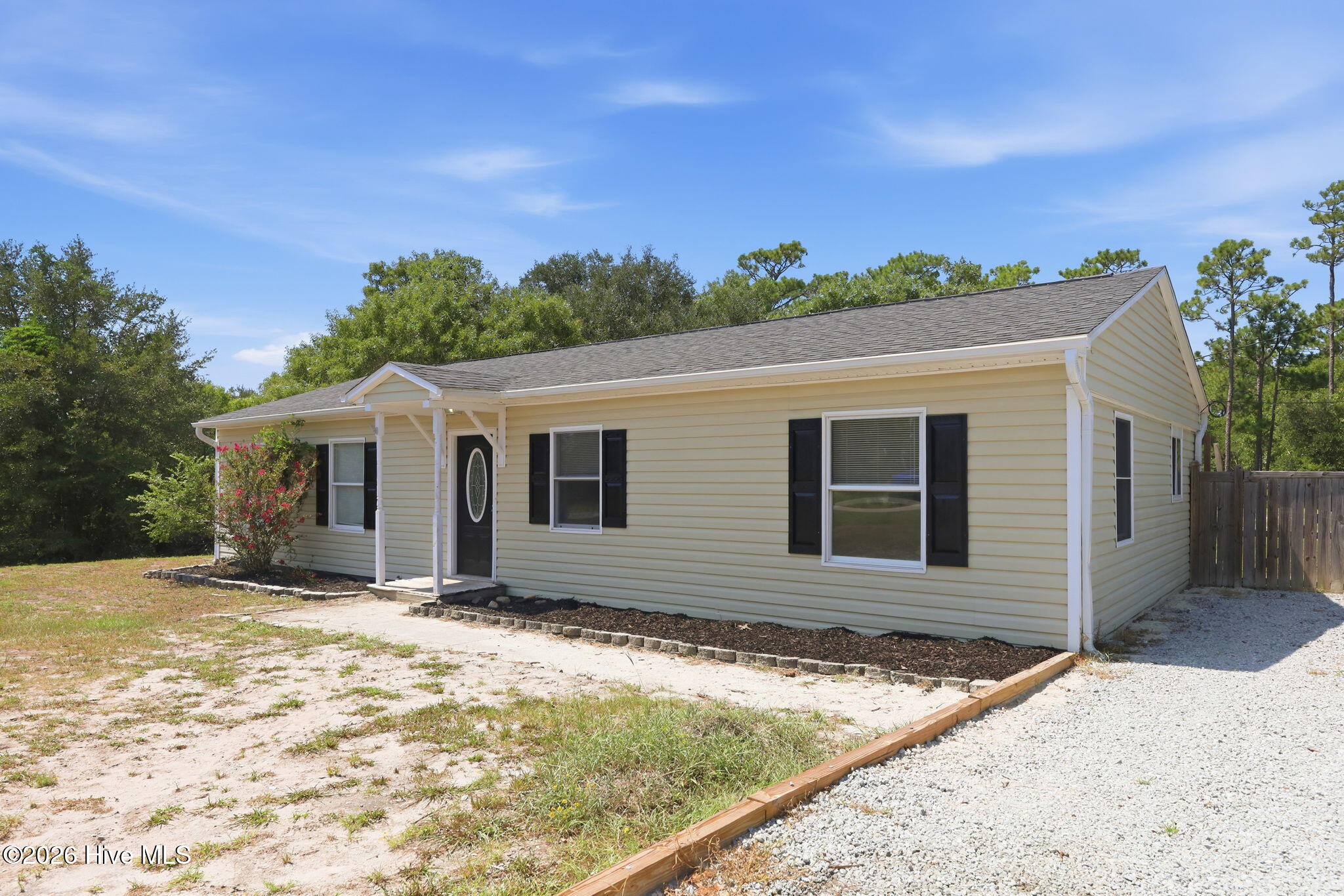 89 Crown Point Road Property Photo 4