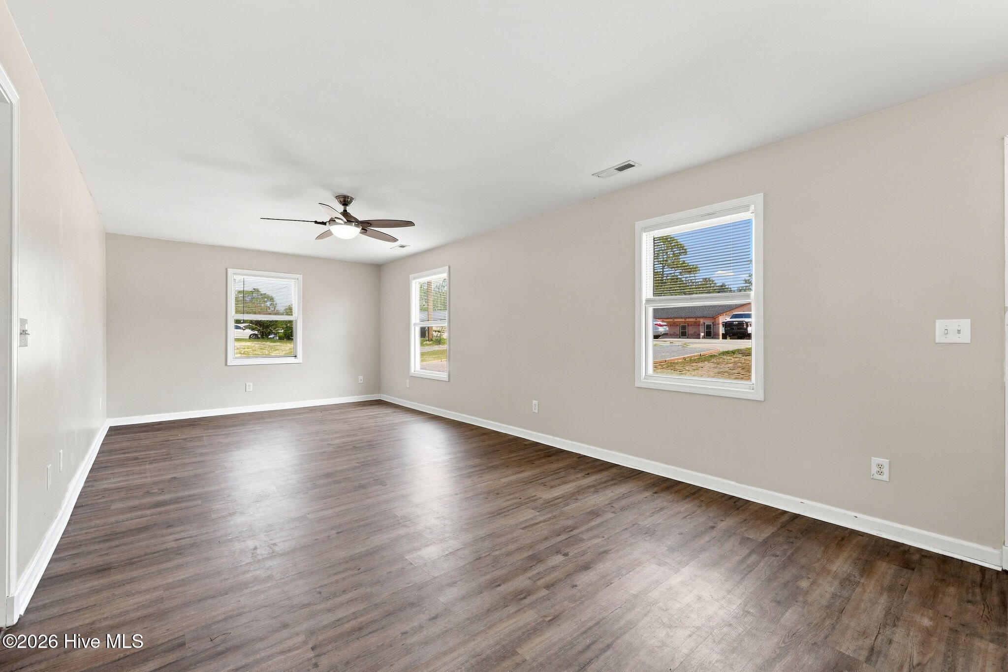 89 Crown Point Road Property Photo 12