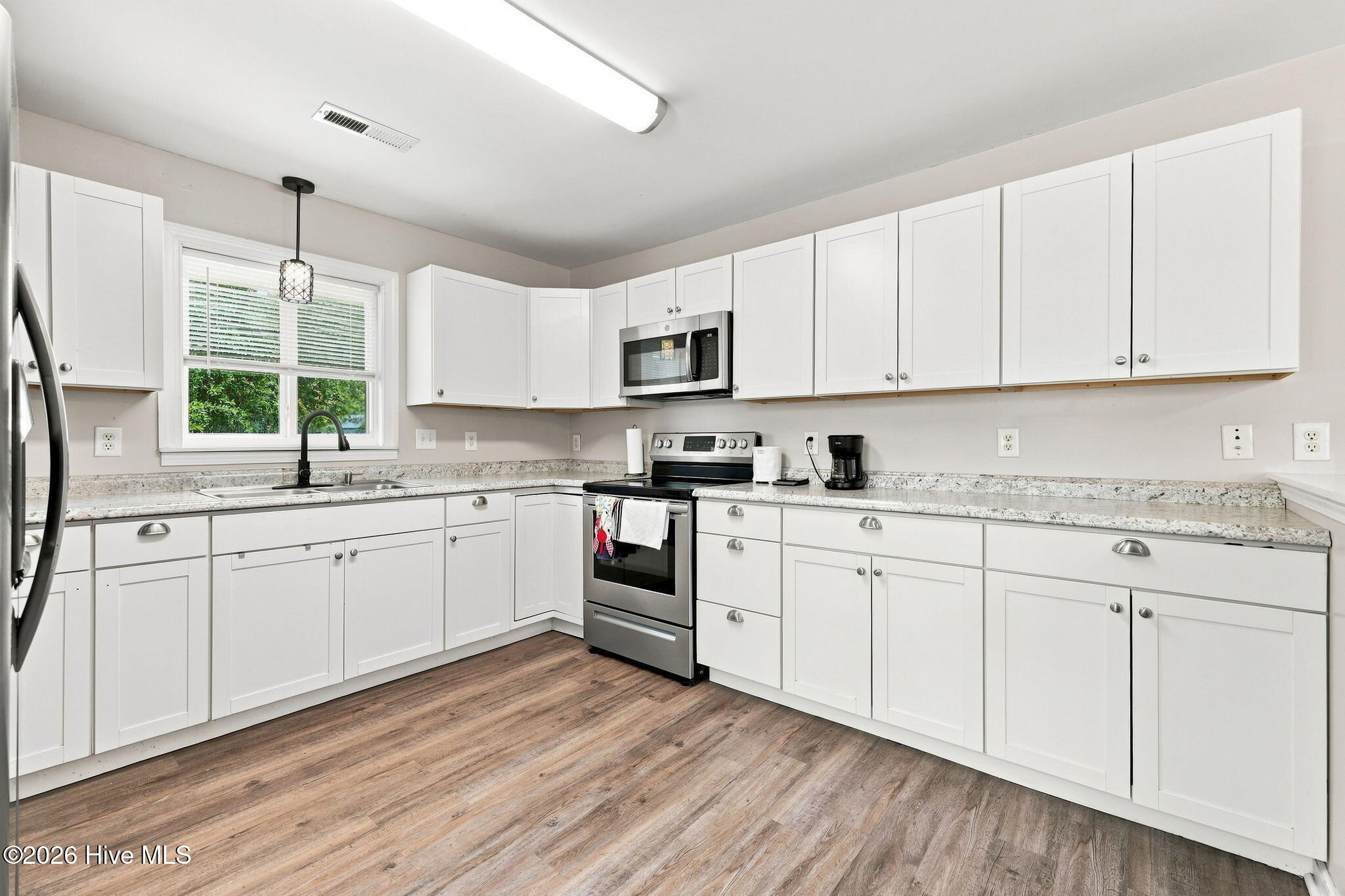 89 Crown Point Road Property Photo 16