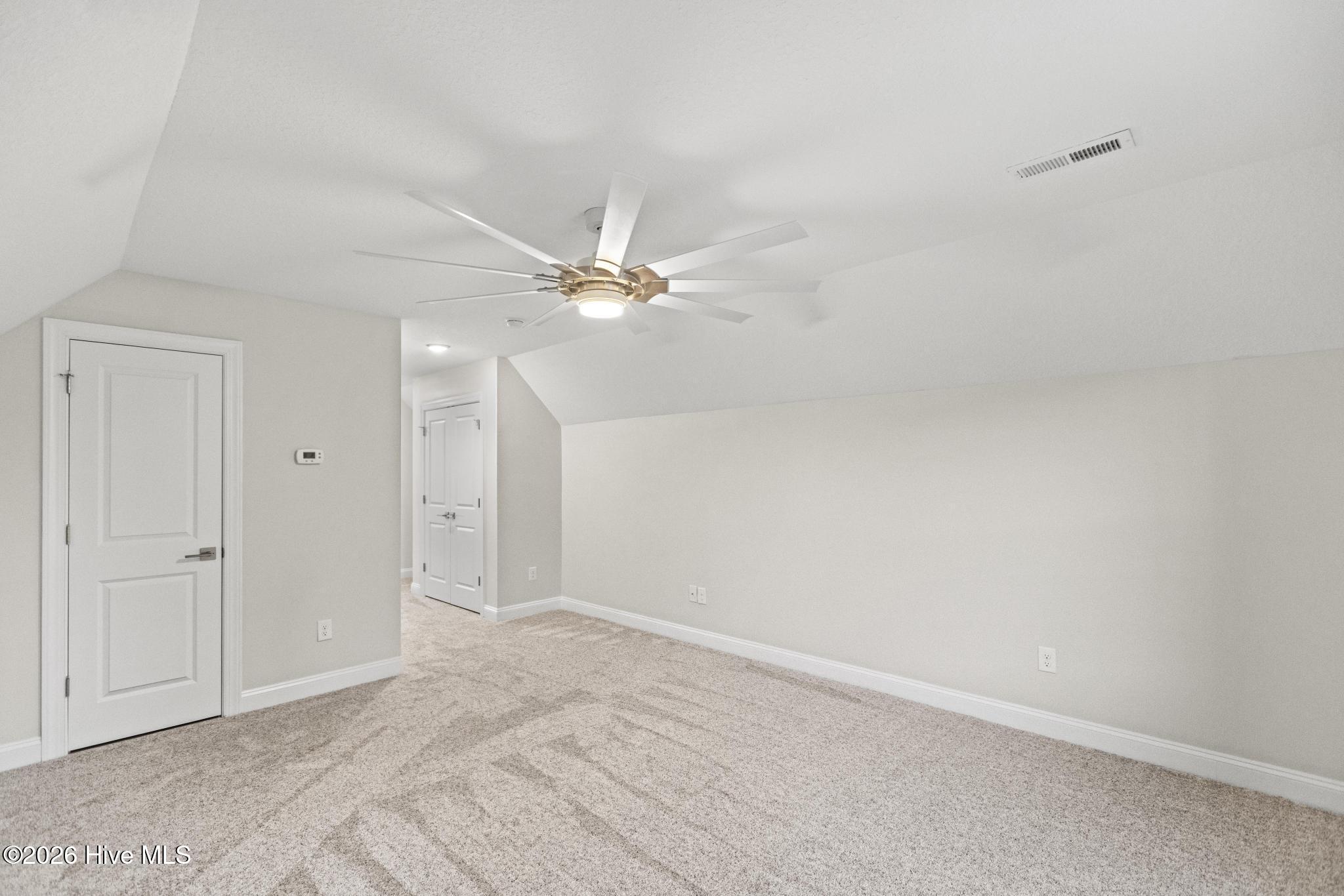 407 King Richard Court Property Photo 28
