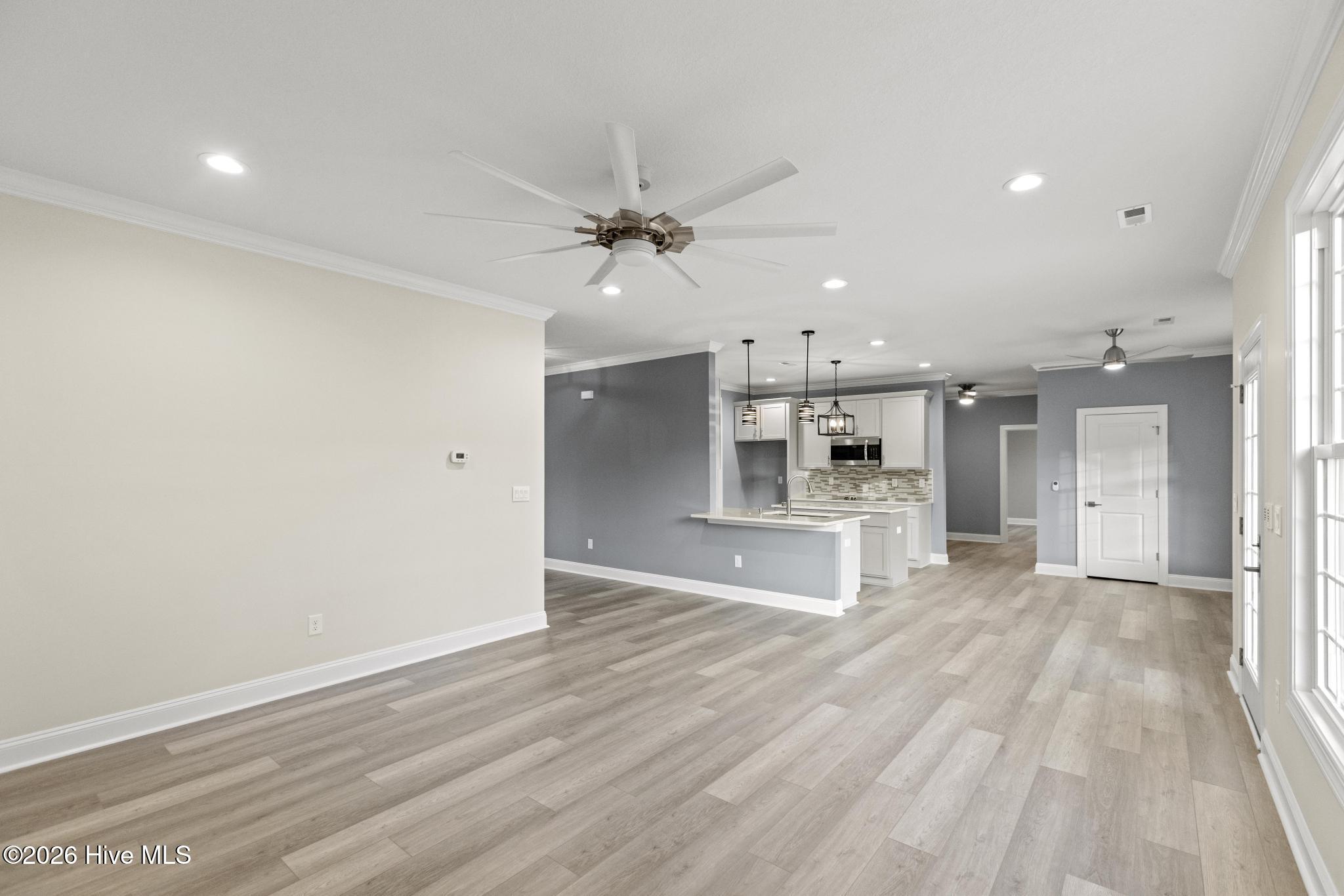 403 King Richard Court Property Photo 15
