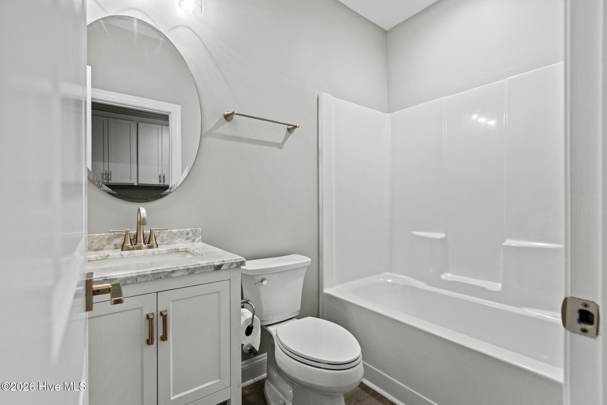 403 King Richard Court Property Photo 22