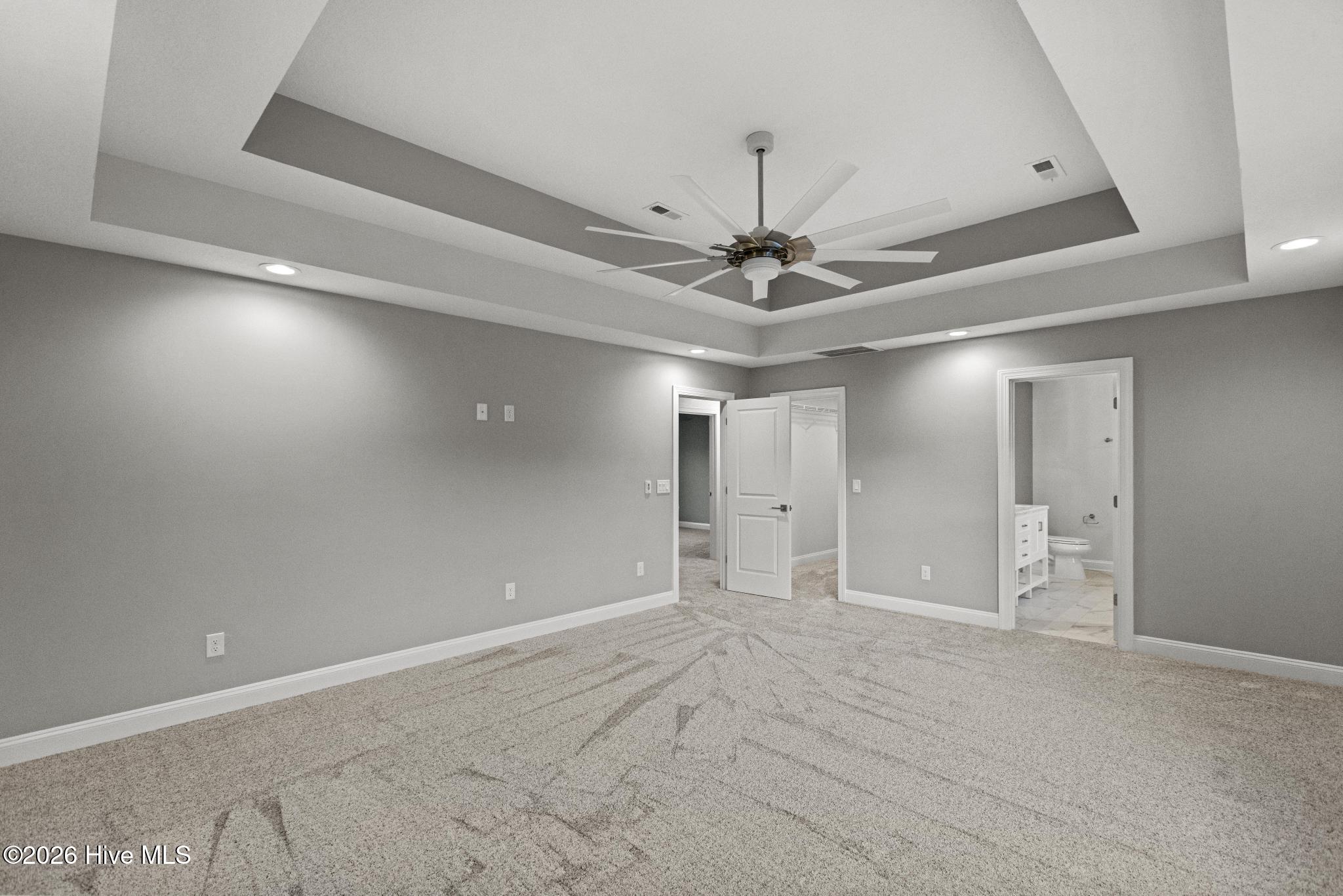 403 King Richard Court Property Photo 29