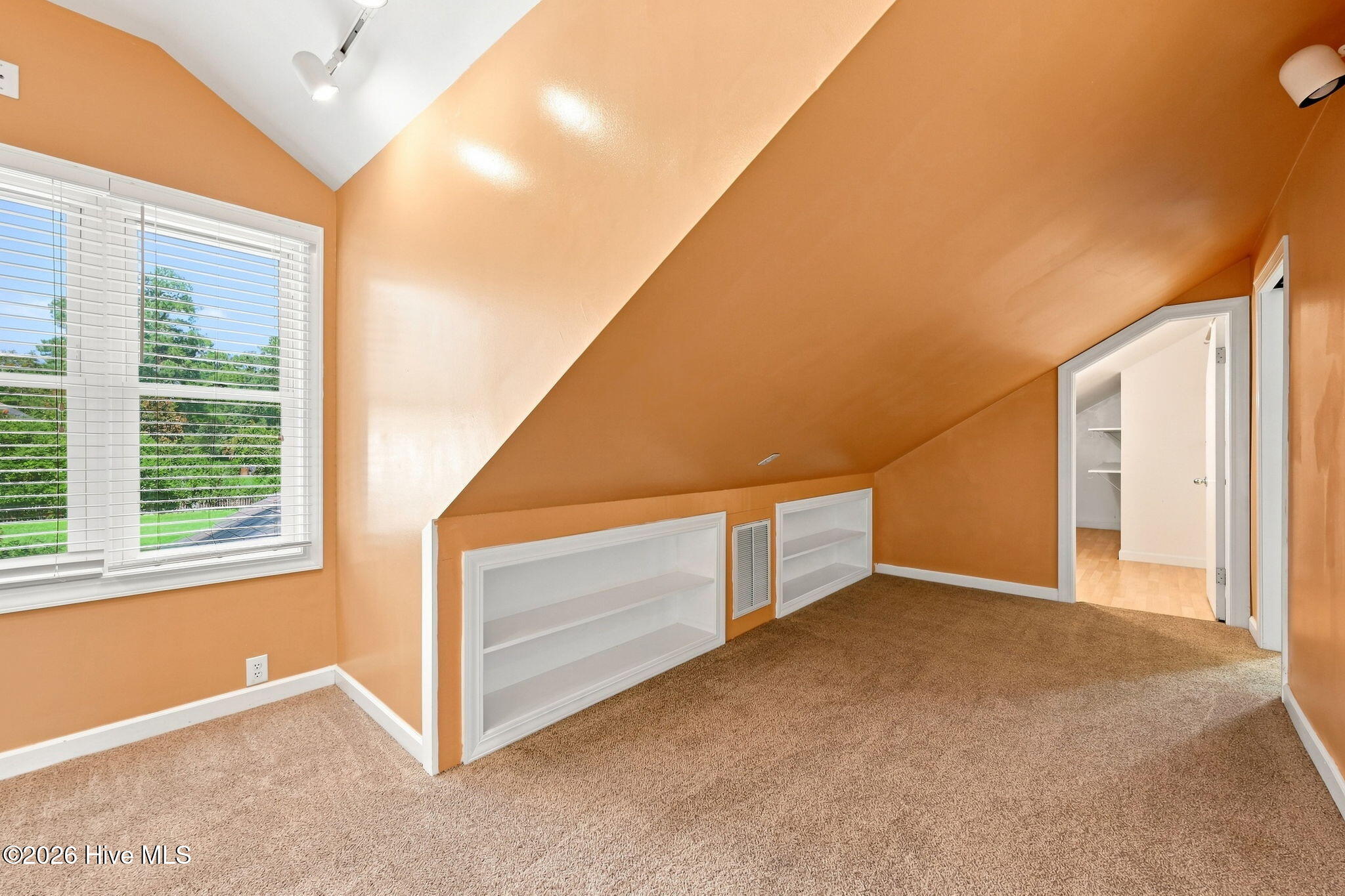114 N Reed Drive Property Photo 39