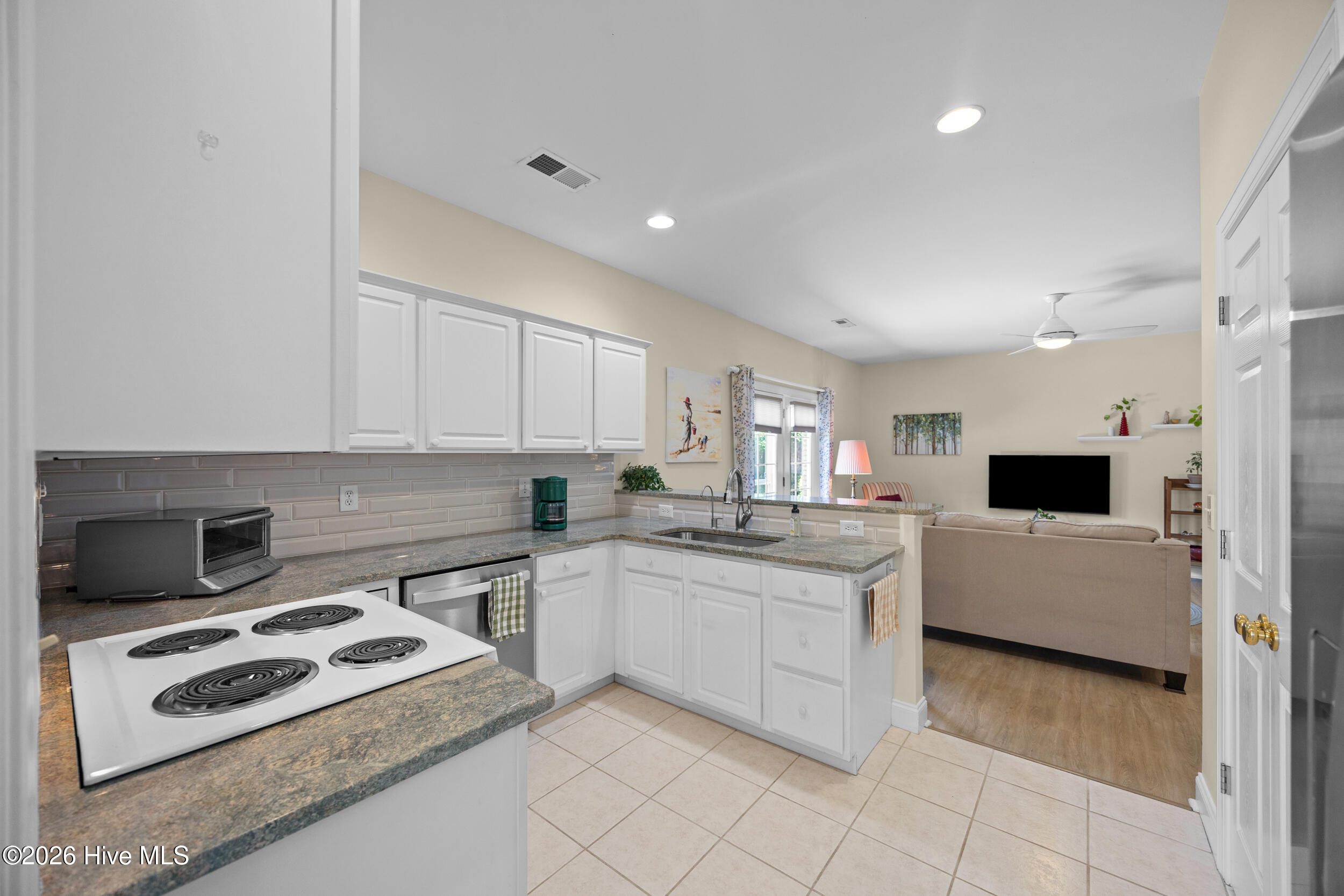1023 Ryans Court Property Photo 15