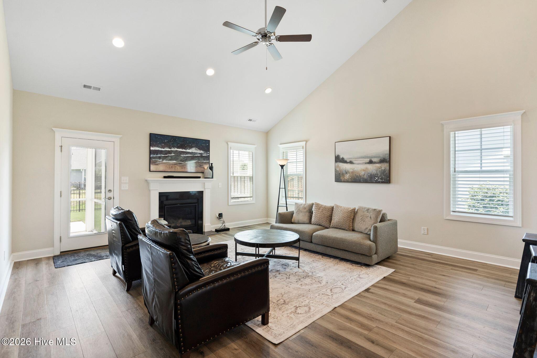 6048 Sand Ridge Avenue Property Photo 17