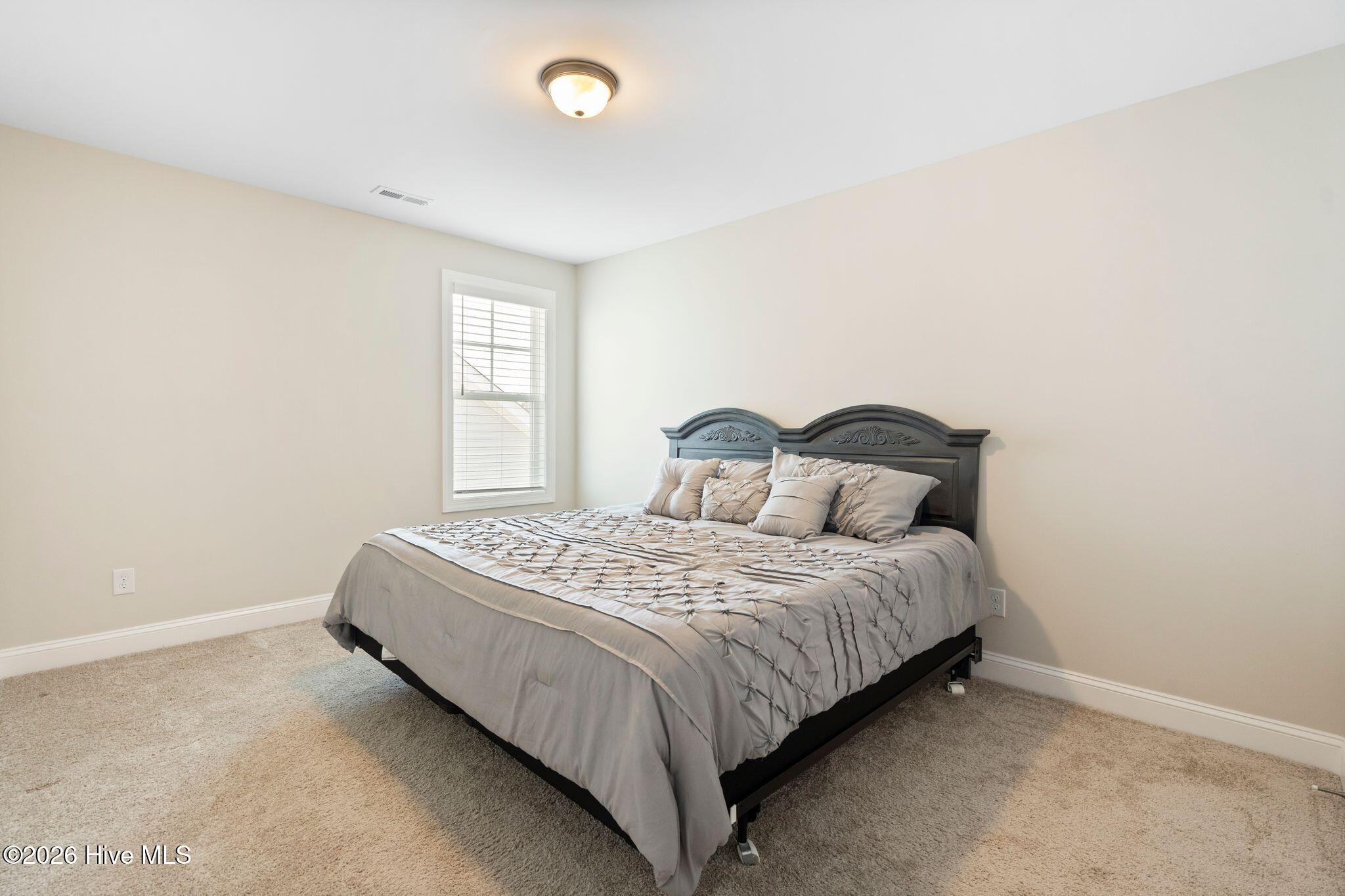 6048 Sand Ridge Avenue Property Photo 34