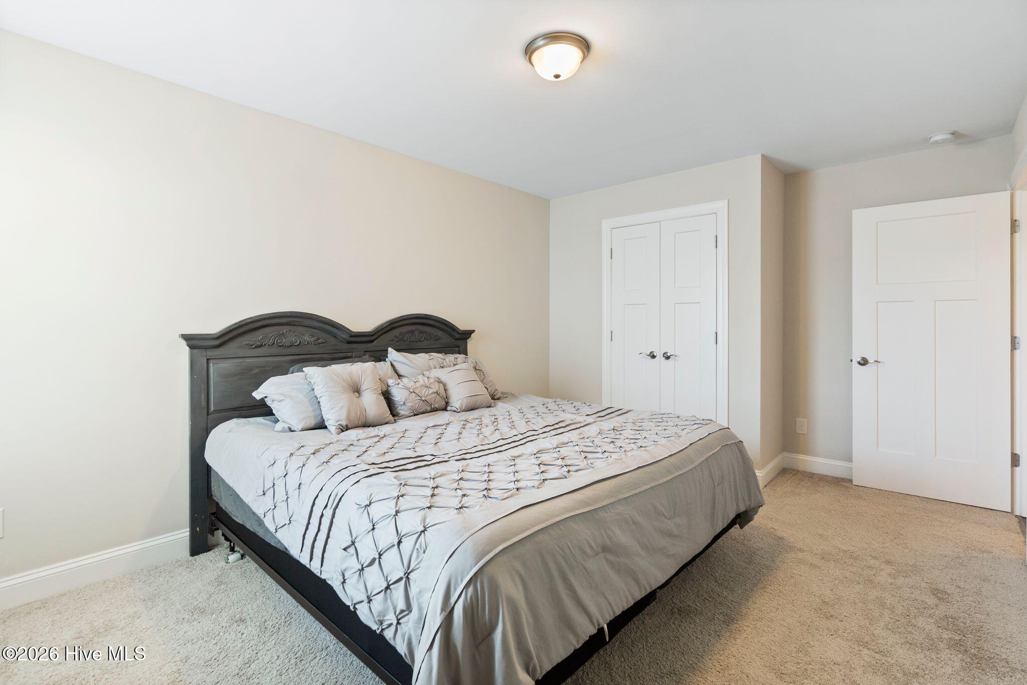6048 Sand Ridge Avenue Property Photo 35