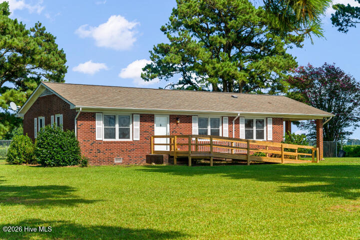 22367 Nc Highway 55 Property Photo 1