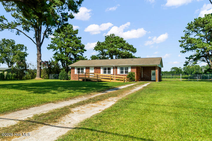 22367 Nc Highway 55 Property Photo 4
