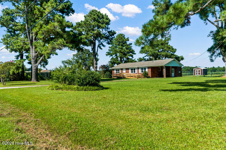 22367 Nc Highway 55 Property Photo 5