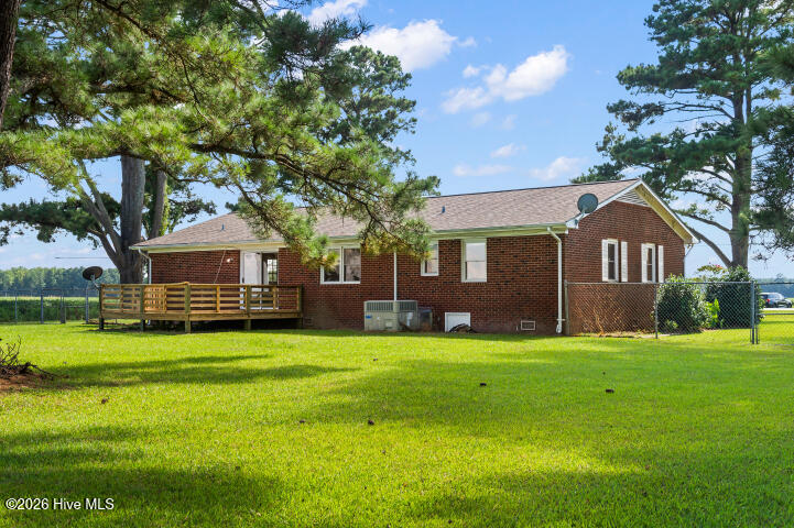 22367 Nc Highway 55 Property Photo 11