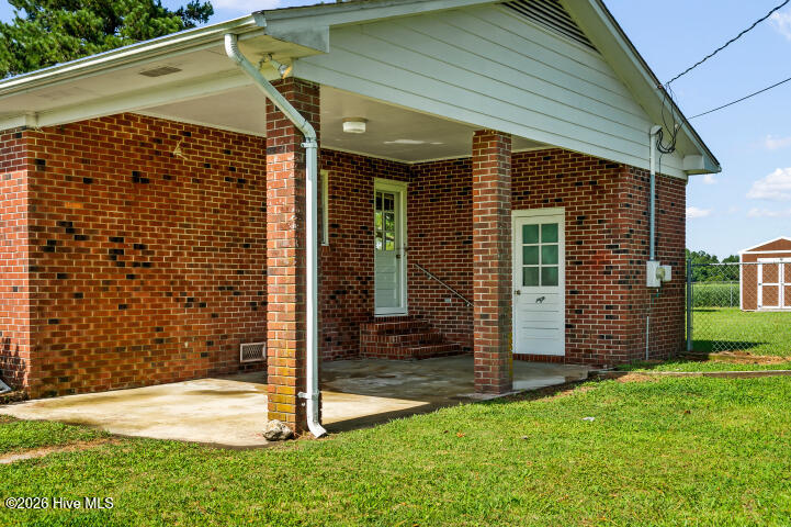 22367 Nc Highway 55 Property Photo 17