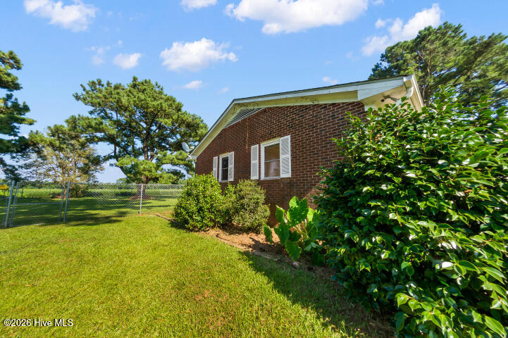 22367 Nc Highway 55 Property Photo 21