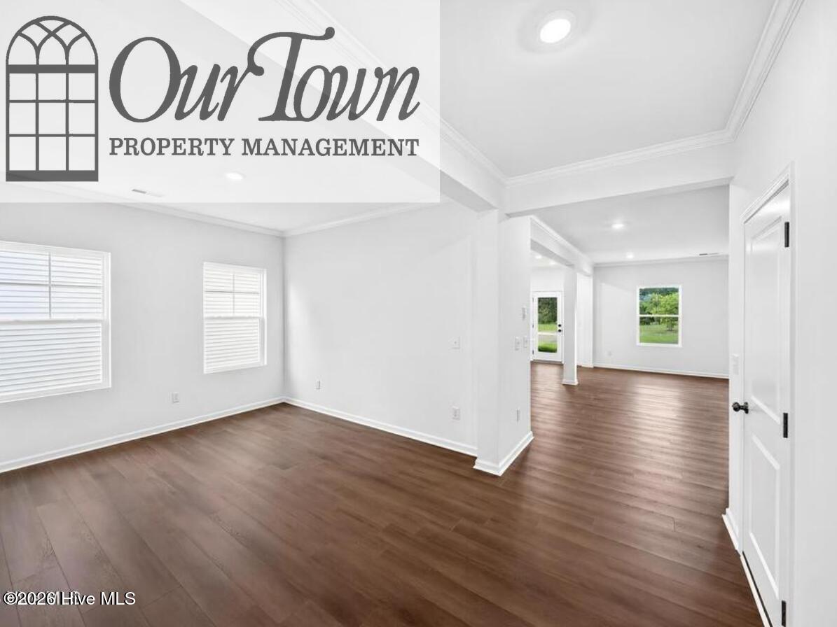 5822 Millstone Way Property Photo 3