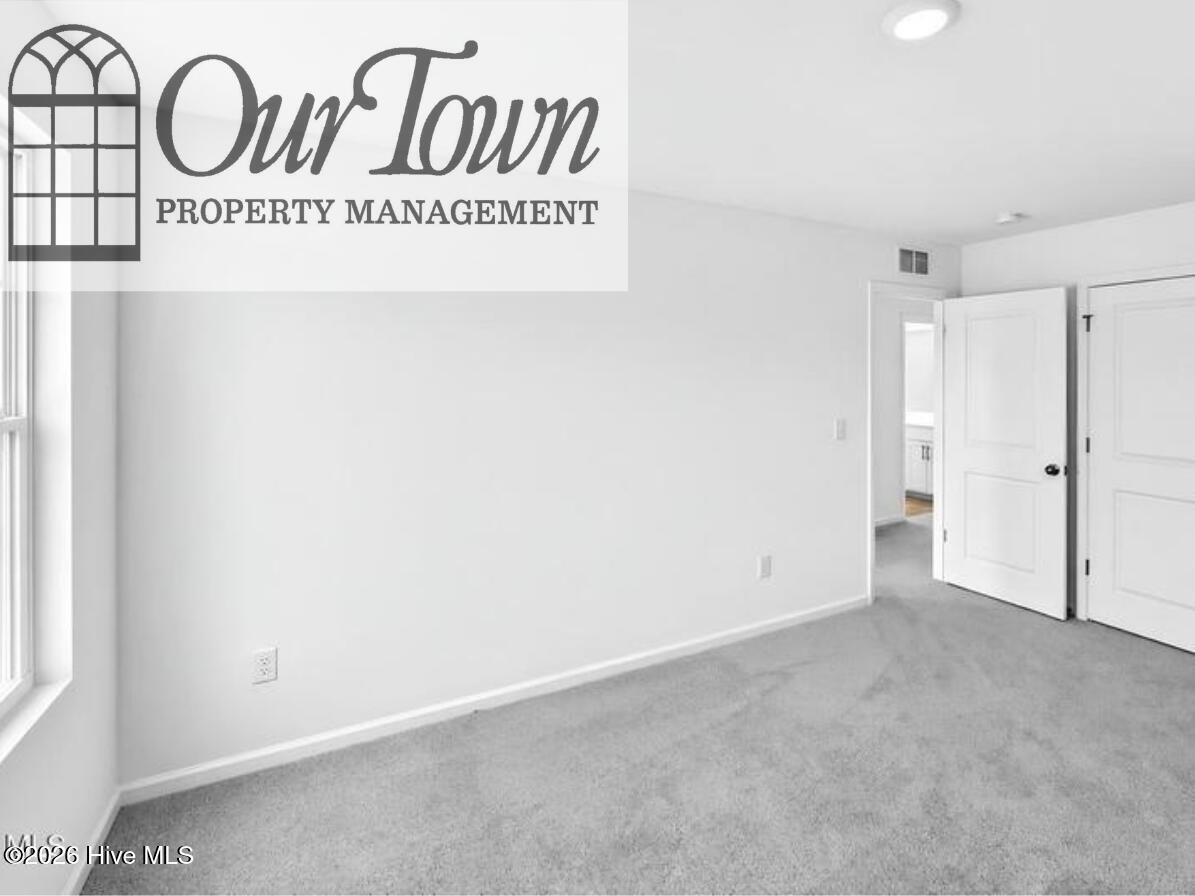 5822 Millstone Way Property Photo 8