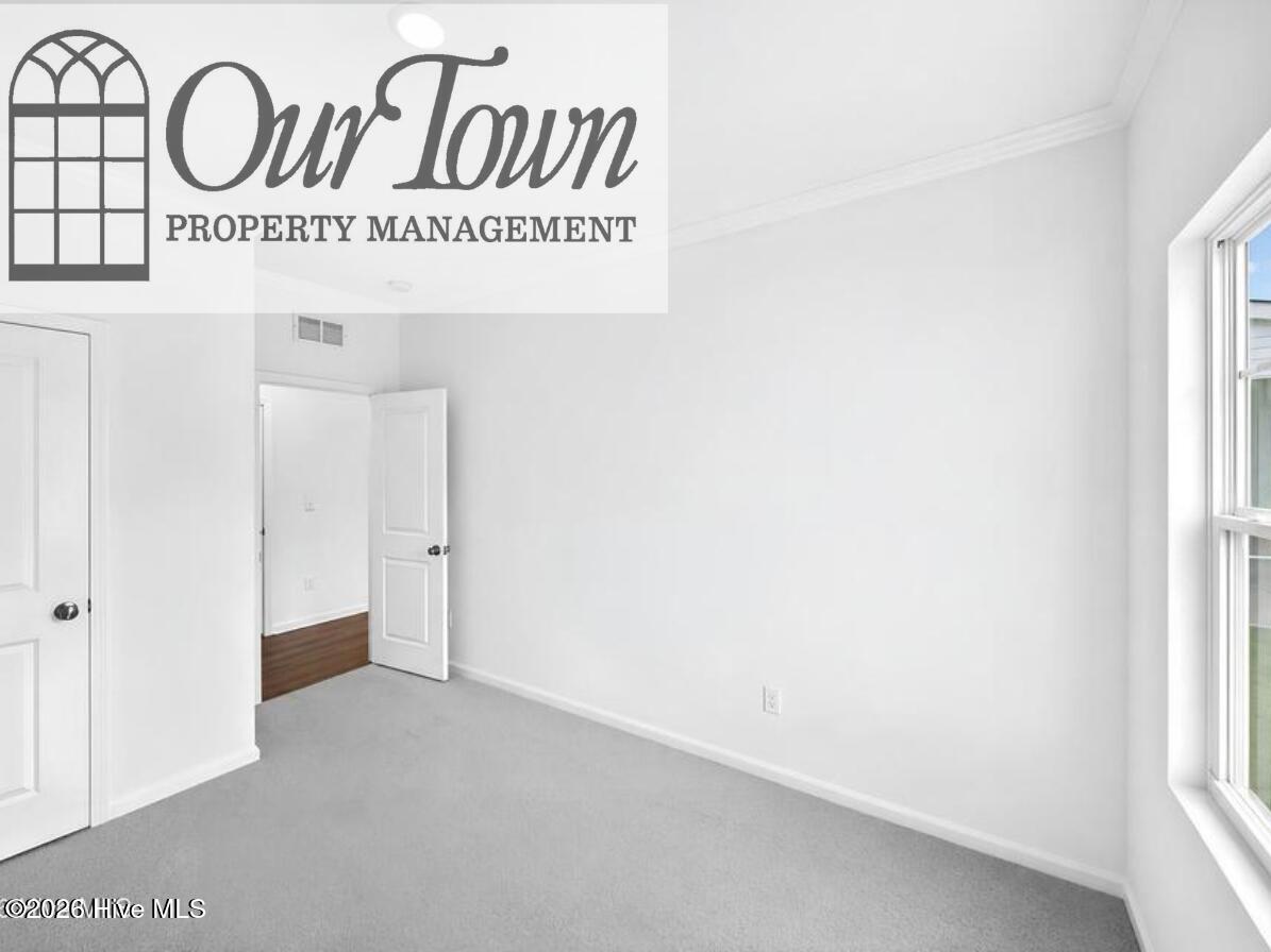 5822 Millstone Way Property Photo 9