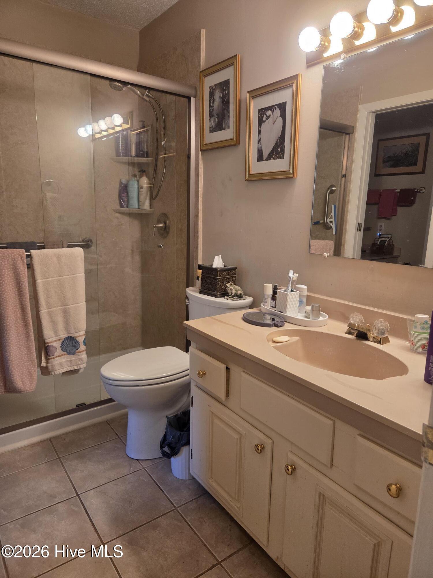 19 Gate 1 Property Photo 26