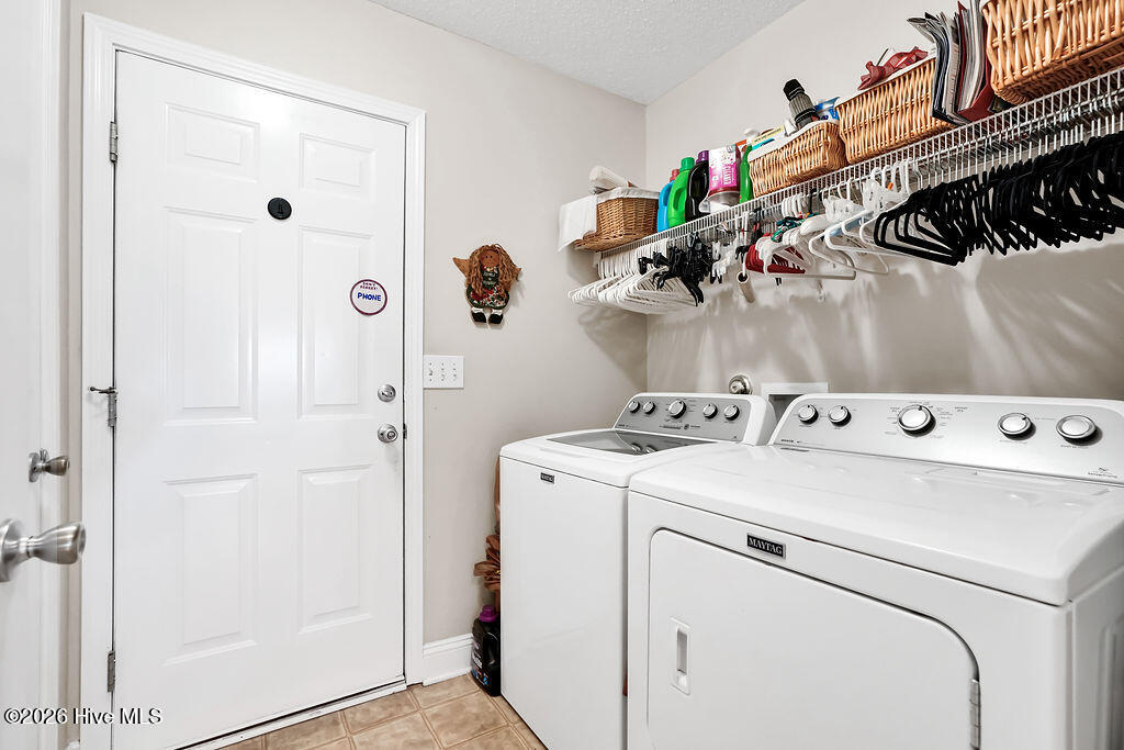 6417 Kirkwood Drive Property Photo 16