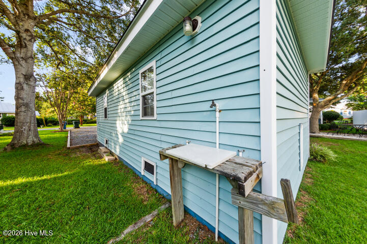 904 First Avenue Property Photo 16