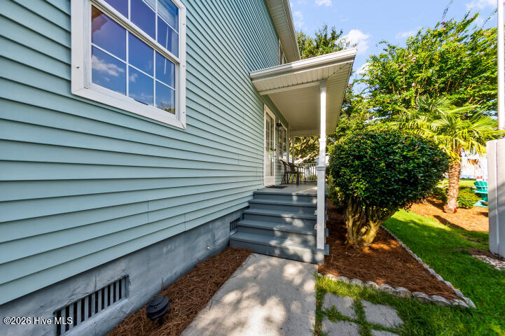 904 First Avenue Property Photo 30