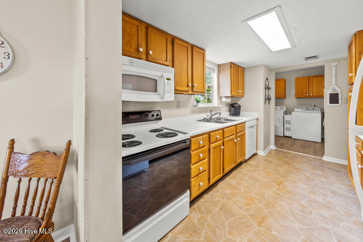 904 First Avenue Property Photo 49