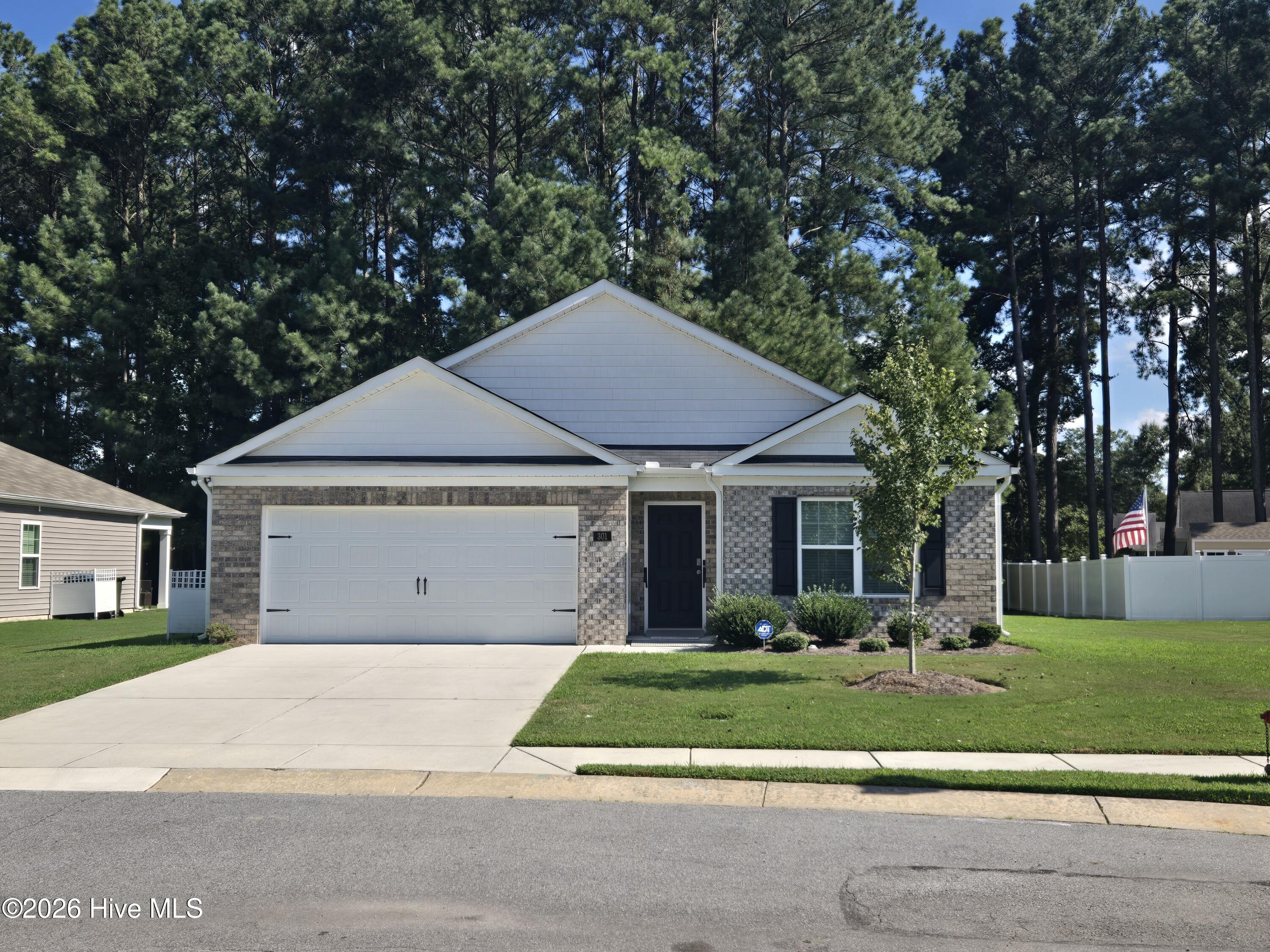 301 Stratton Place Property Photo 1