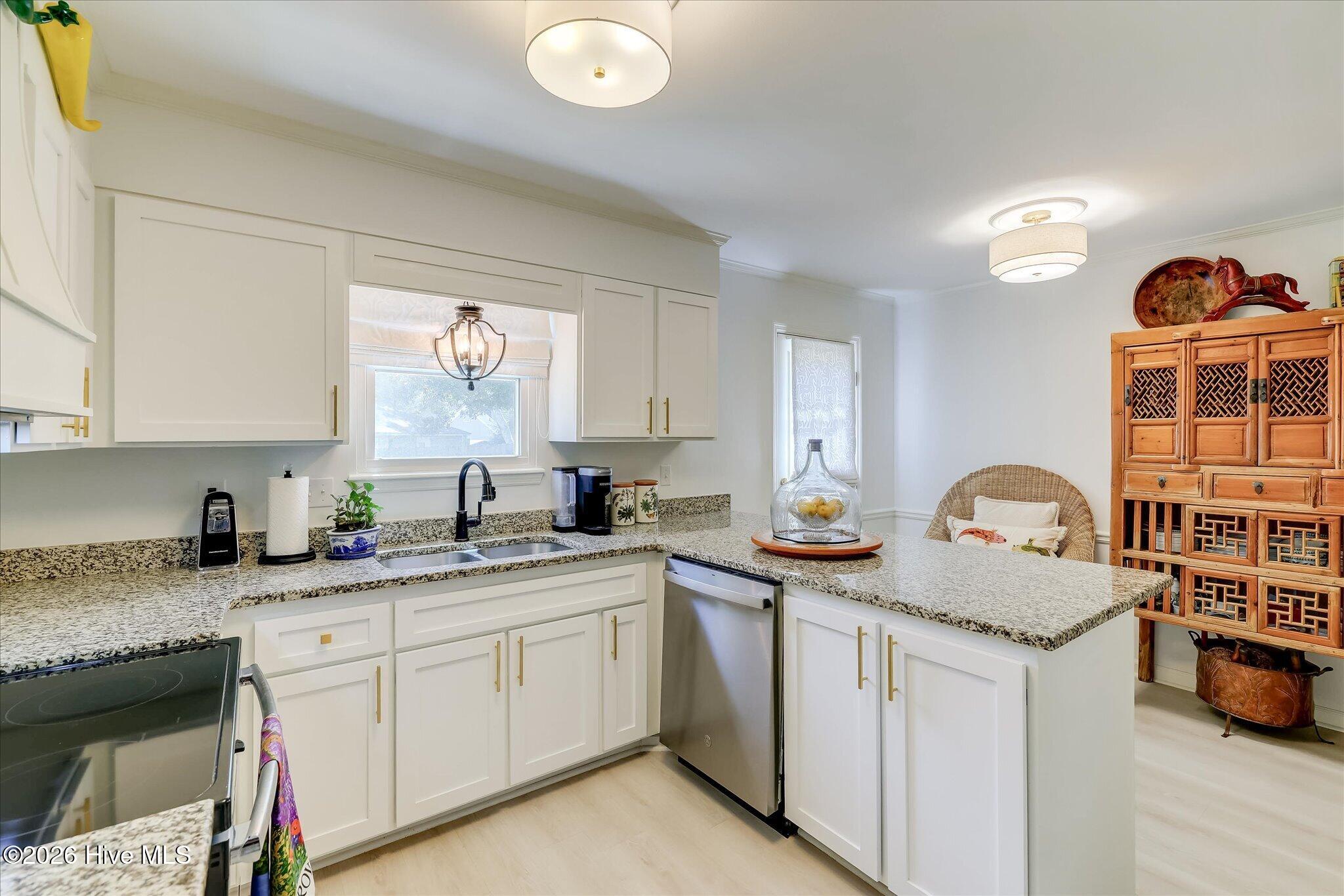 4756 Wedgewood Court Property Photo 14
