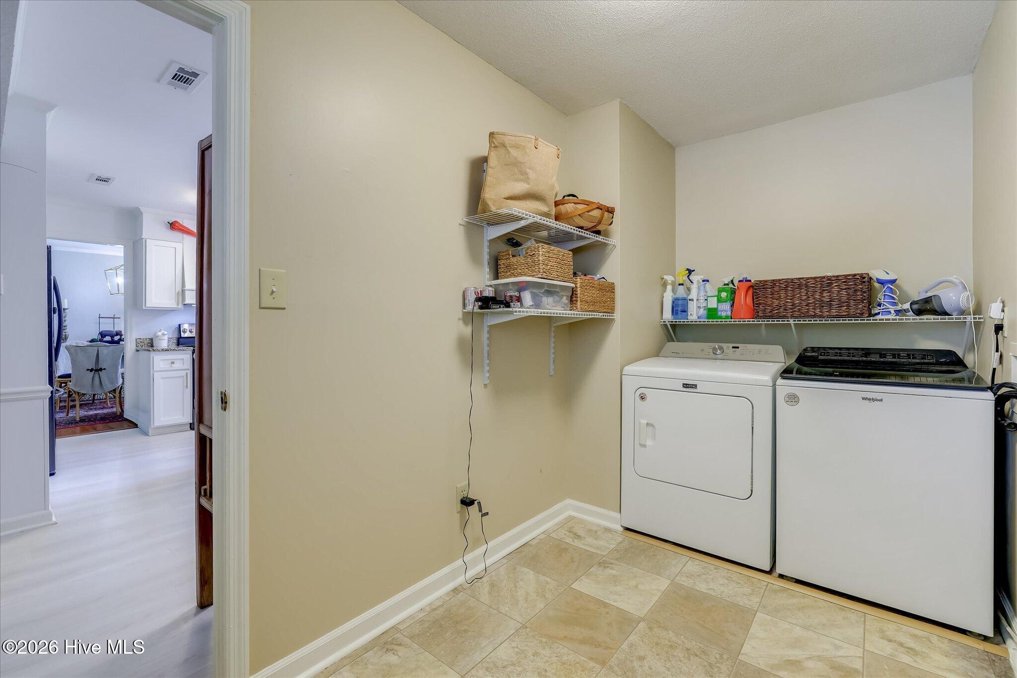 4756 Wedgewood Court Property Photo 21