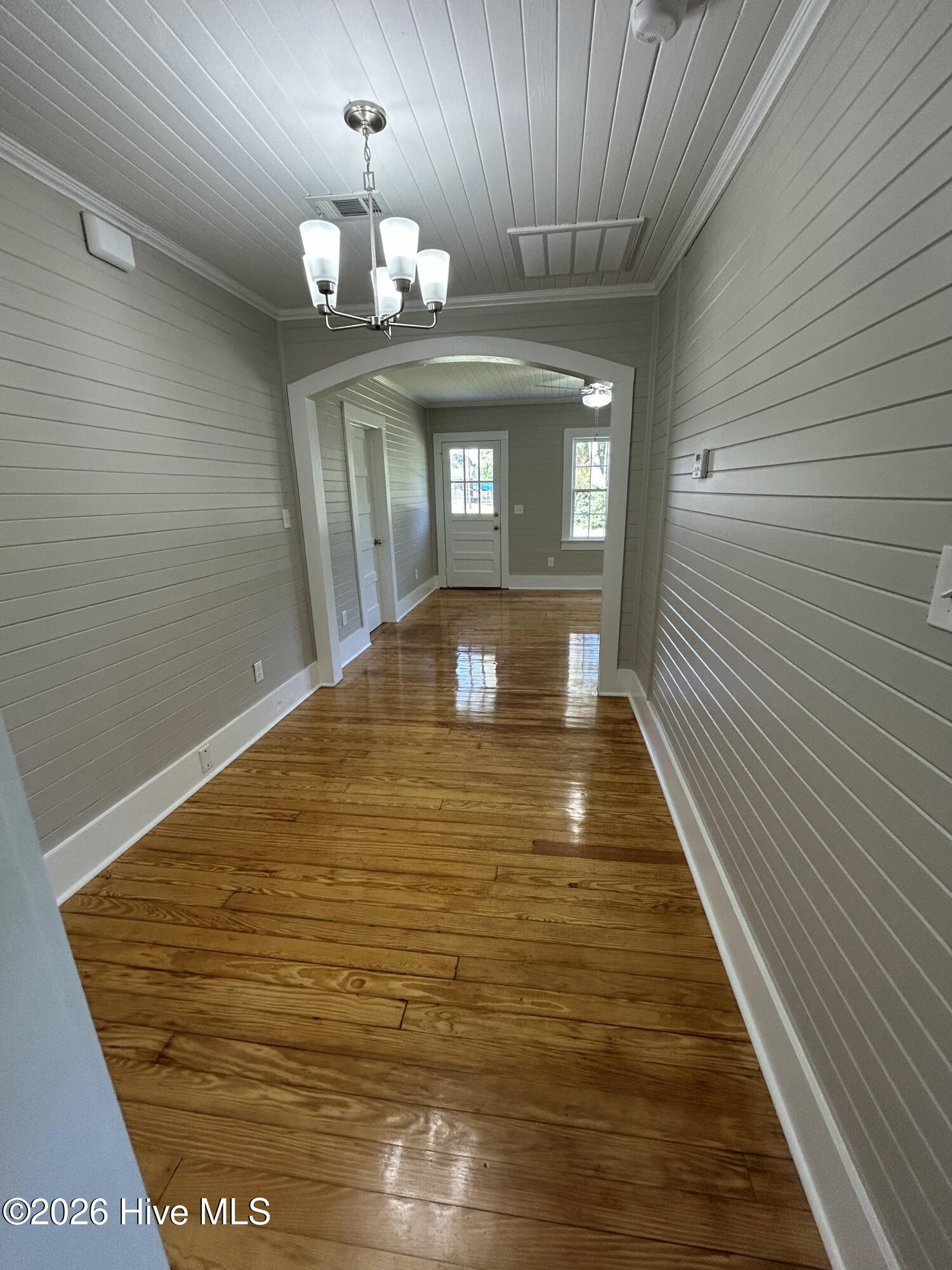135 E Trippe Street Property Photo 7
